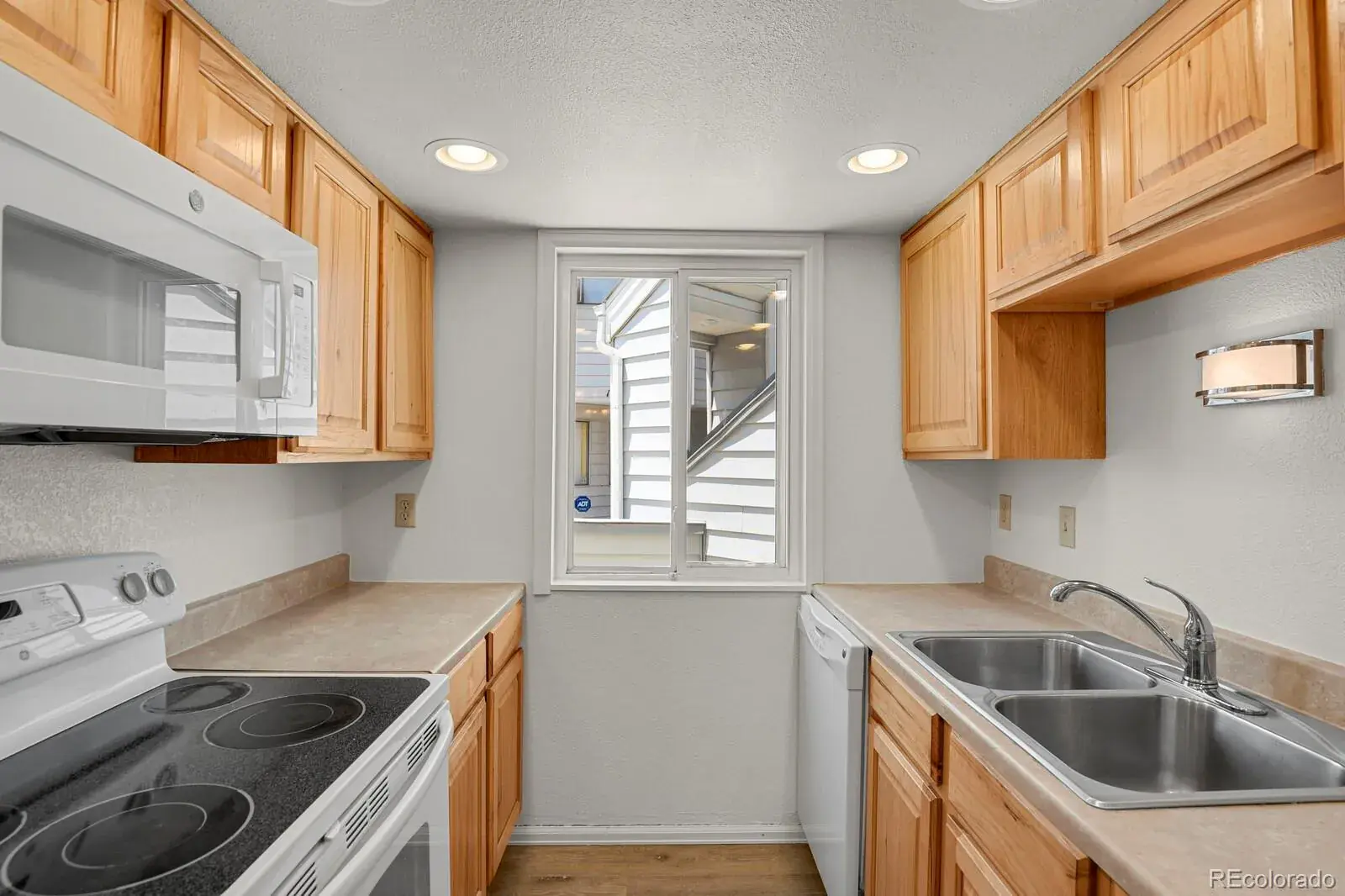17034 E Tennessee Drive #106 Aurora CO 80017 MLS #REC1575467 01132026231658 1600 7