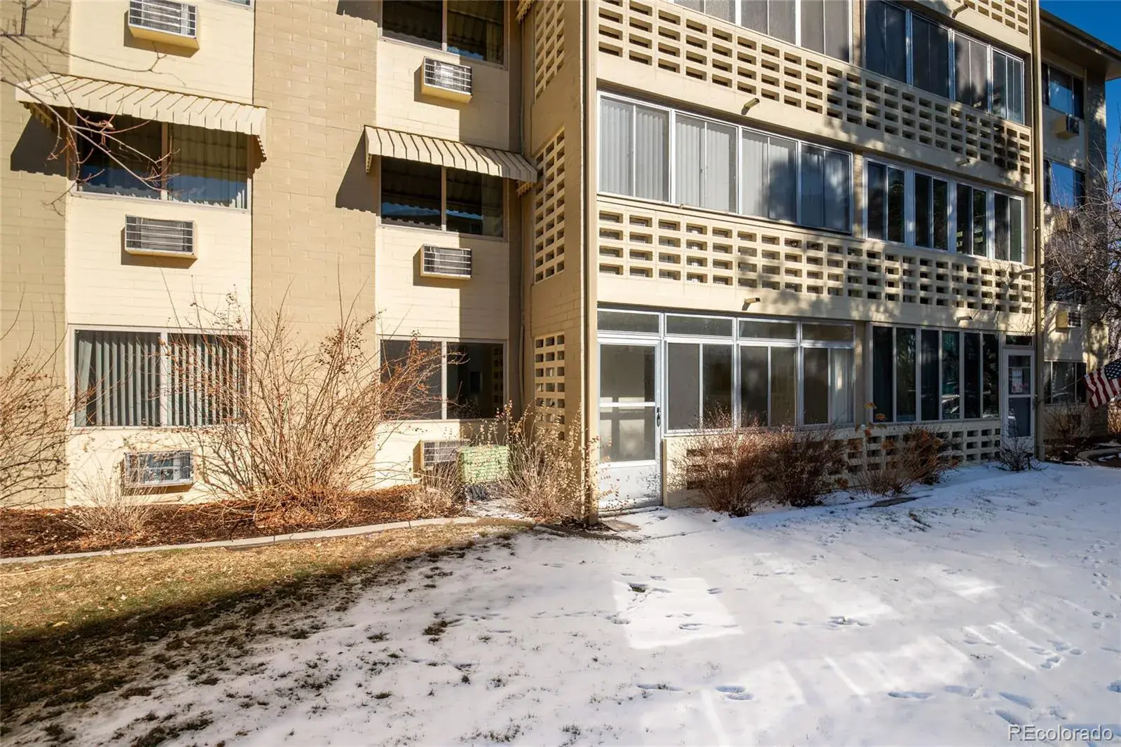 9625 E Center Avenue #8A Denver CO 80247 MLS #REC1577487 01302026210401 1600 12