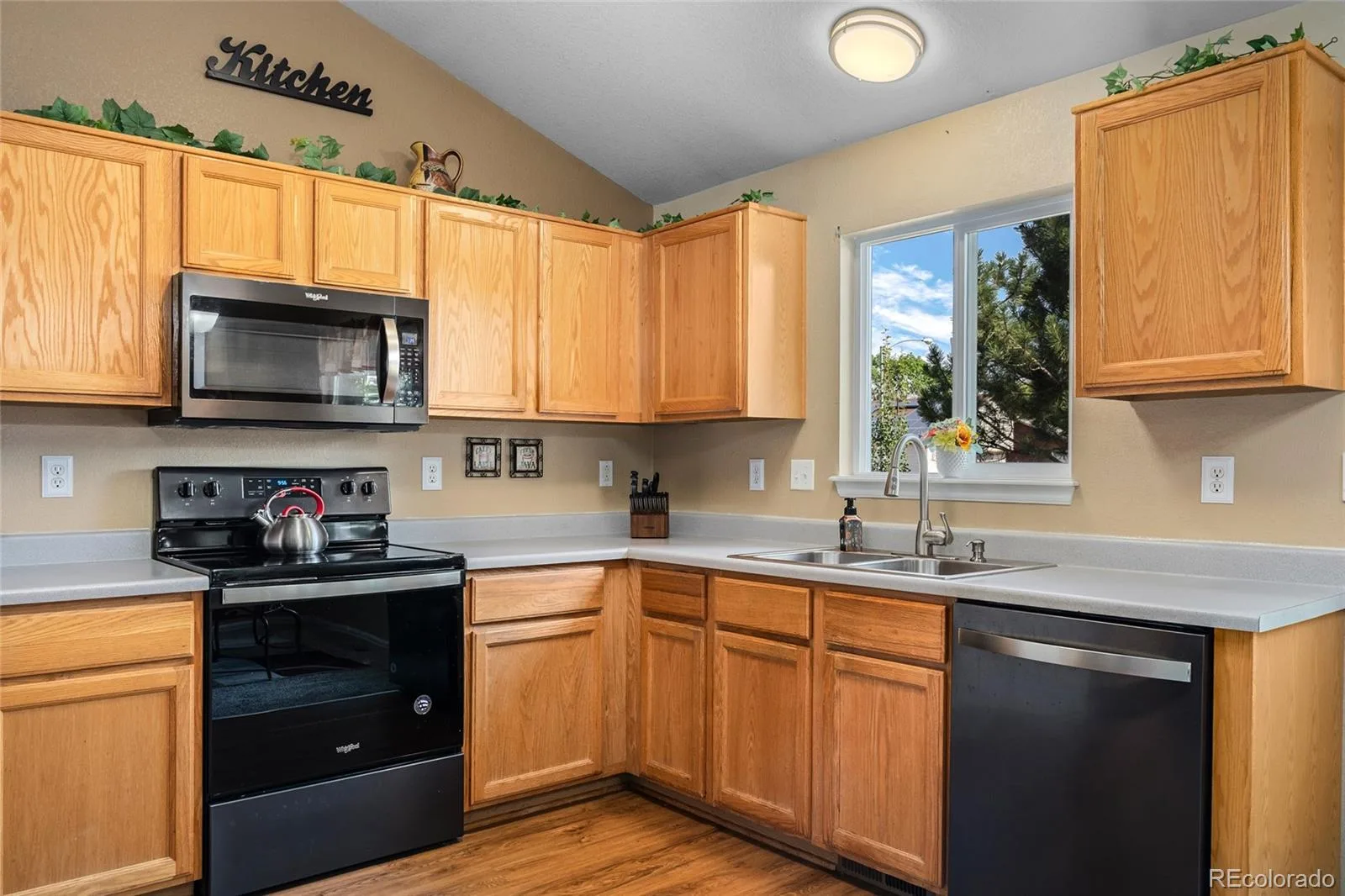 12960 Hudson Street Thornton CO 80241 | MLS #REC1577689 08132026223207 1600 12