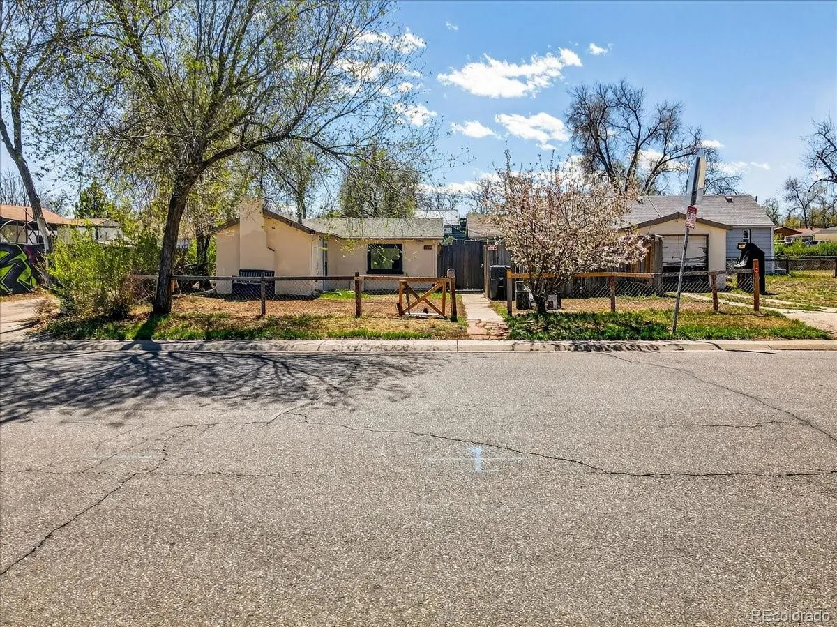 3880 W Ohio Avenue Denver CO 80219 MLS #REC1580525 04032026185622 1200 0