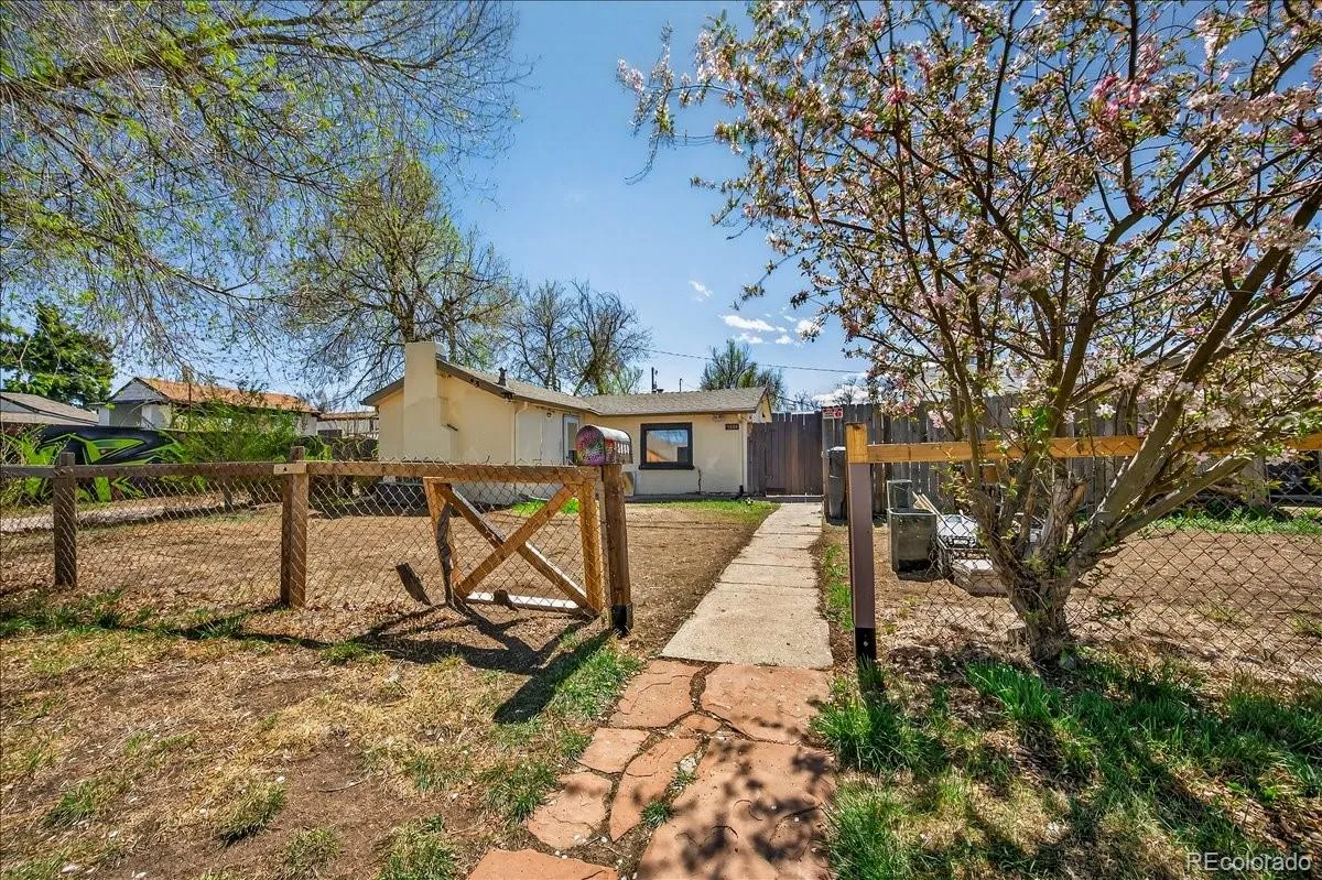 3880 W Ohio Avenue Denver CO 80219 MLS #REC1580525 04032026185622 1200 6