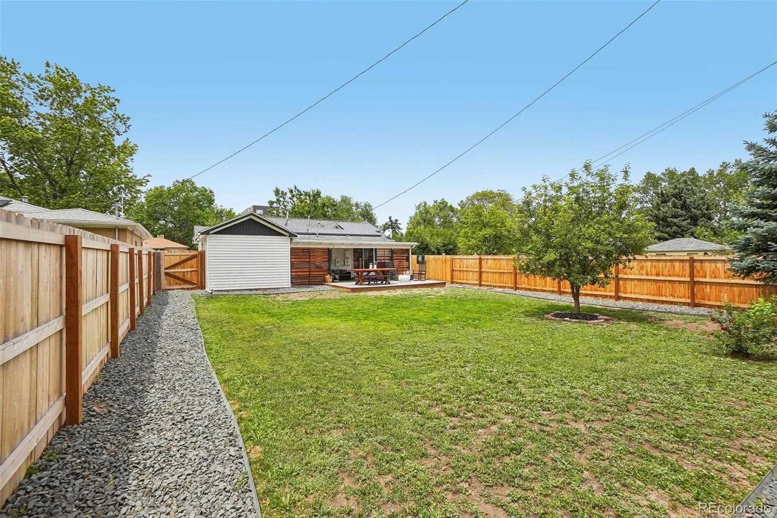 1240 Vance Street Lakewood CO 80214 MLS #REC1580646 06092026074235 1600 21