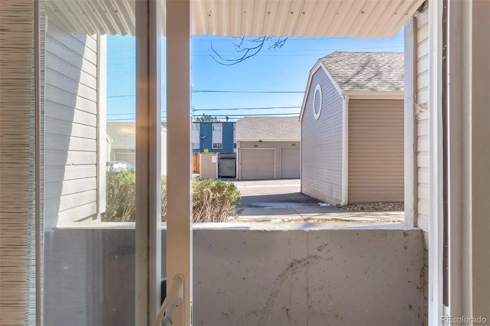5702 W Asbury Place #102 Lakewood CO 80227 | MLS #REC1581261 05052026034402 1600 9