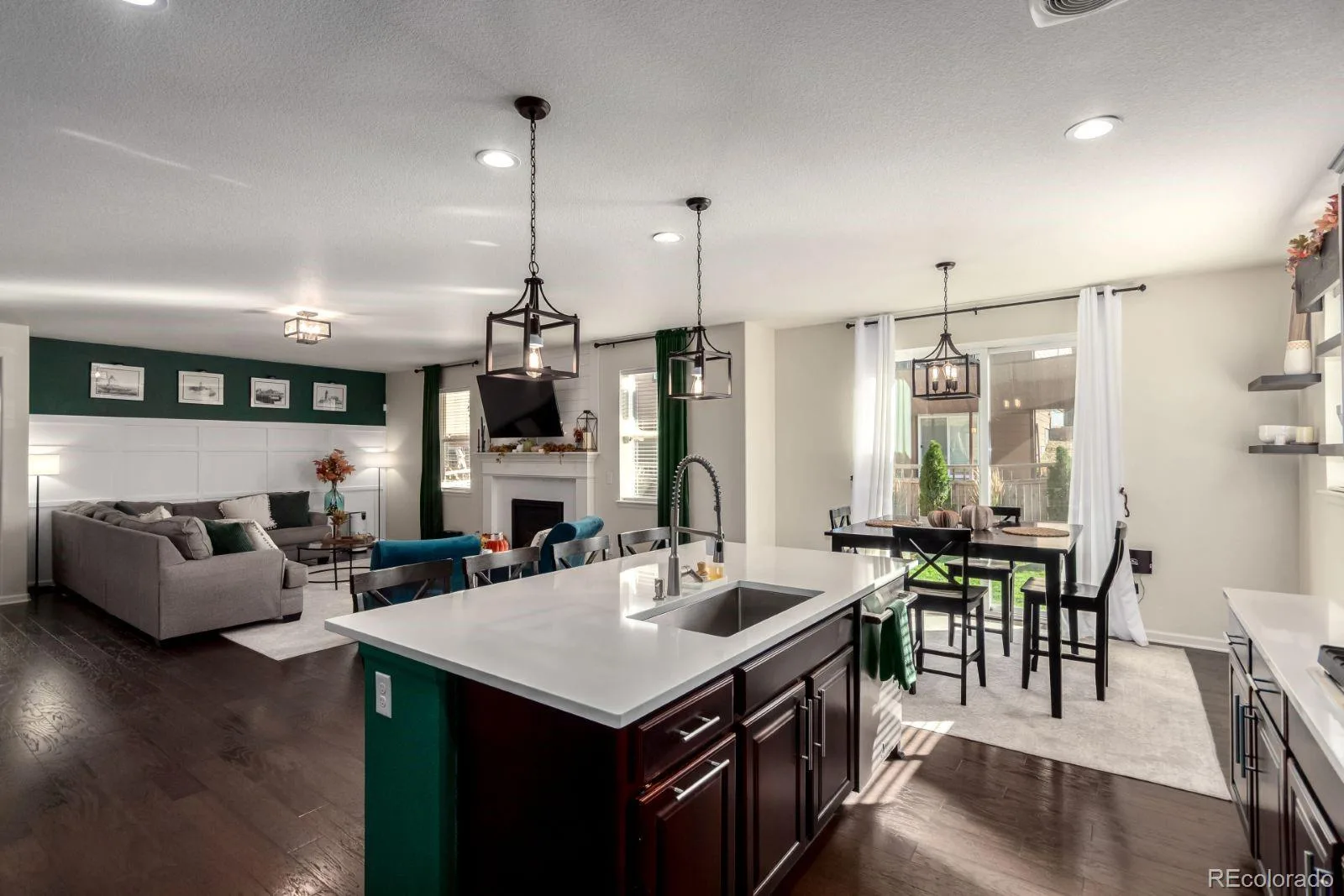 7132 Bandit Drive Castle Rock CO 80108 | MLS #REC1583409 07312026013548 1600 13