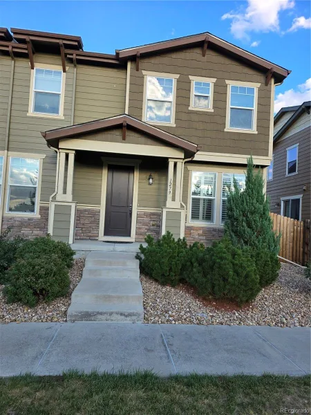 1279 S Dallas Court Denver CO 80247 | MLS #REC1583940 10012026180044 800 4