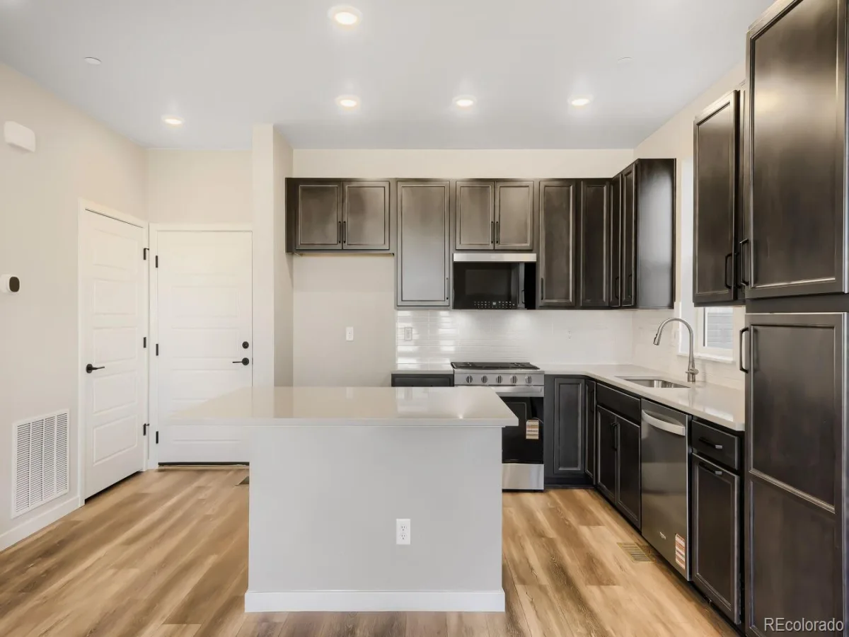 16563 Peak Street Broomfield CO 80023 | MLS #REC1584695 08252026192834 1200 10