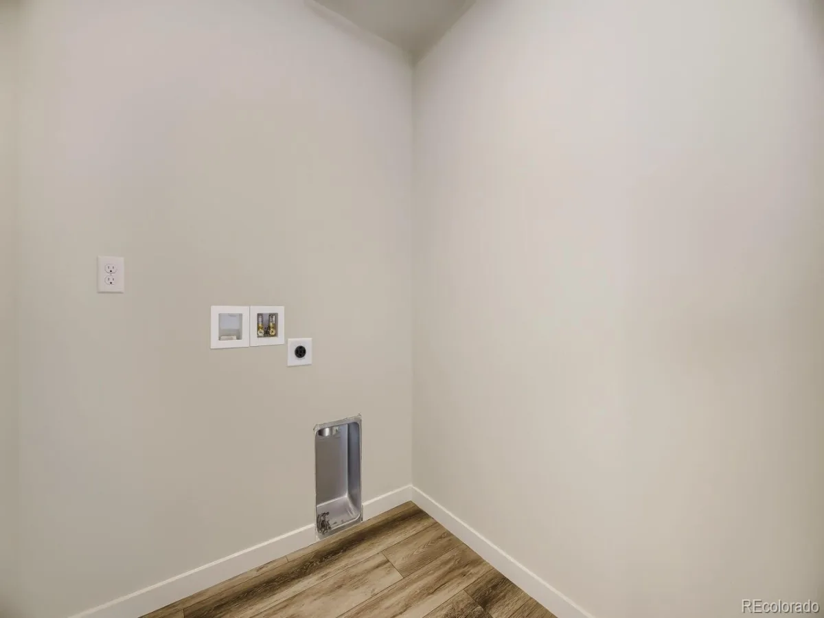 16563 Peak Street Broomfield CO 80023 | MLS #REC1584695 08252026192834 1200 37