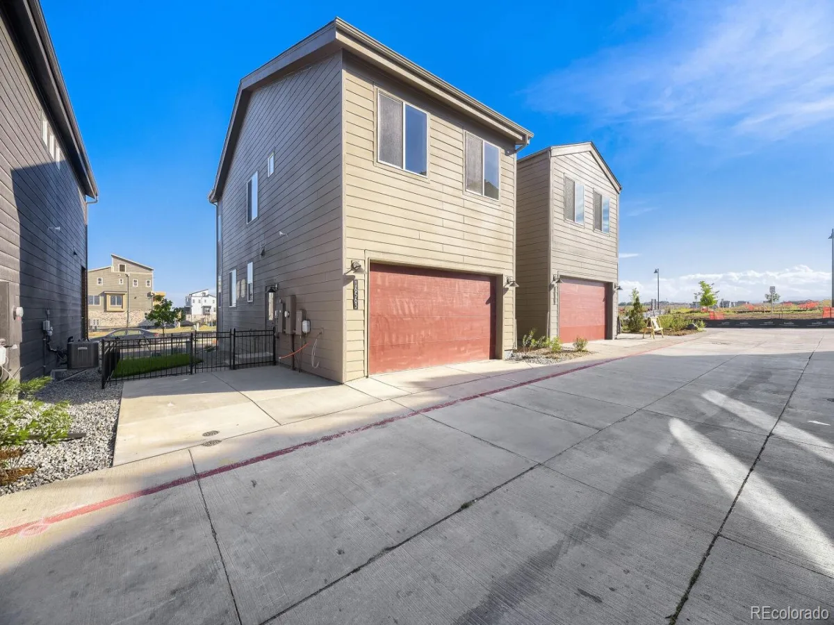 16563 Peak Street Broomfield CO 80023 | MLS #REC1584695 08252026192834 1200 41
