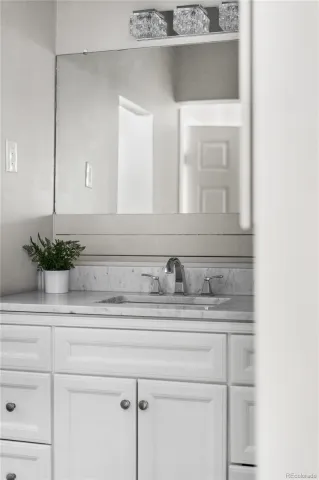 04072026162511 640 32