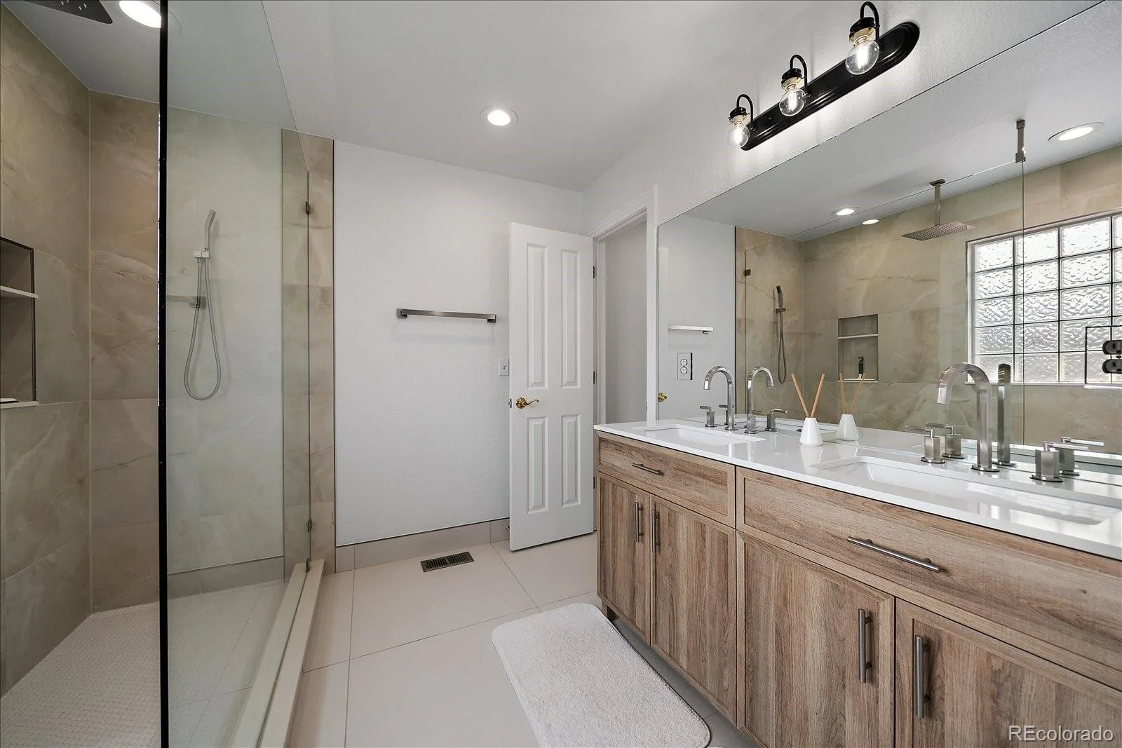 108 S Monroe Street Denver CO 80209 | MLS #REC1586666 08082026133319 1600 16