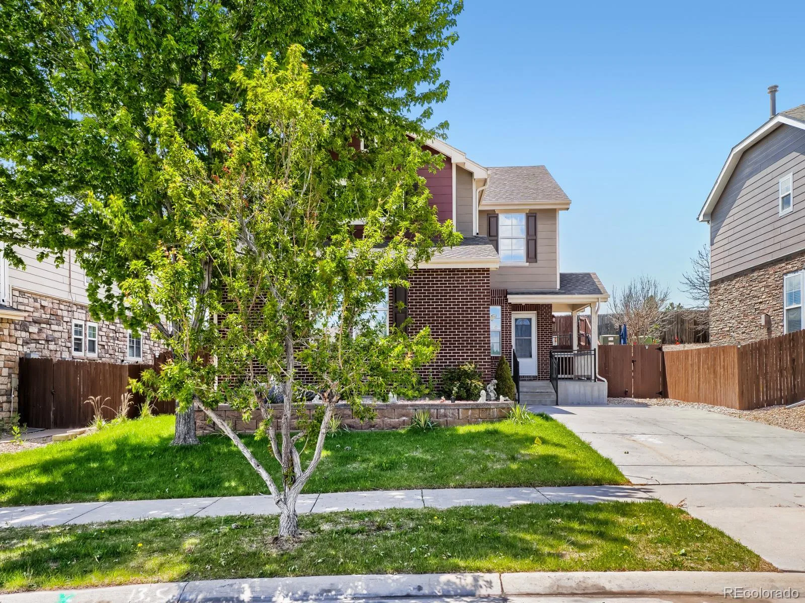 19740 E Idaho Avenue Aurora CO 80017 MLS #REC1588169 06042026140121 1600 1