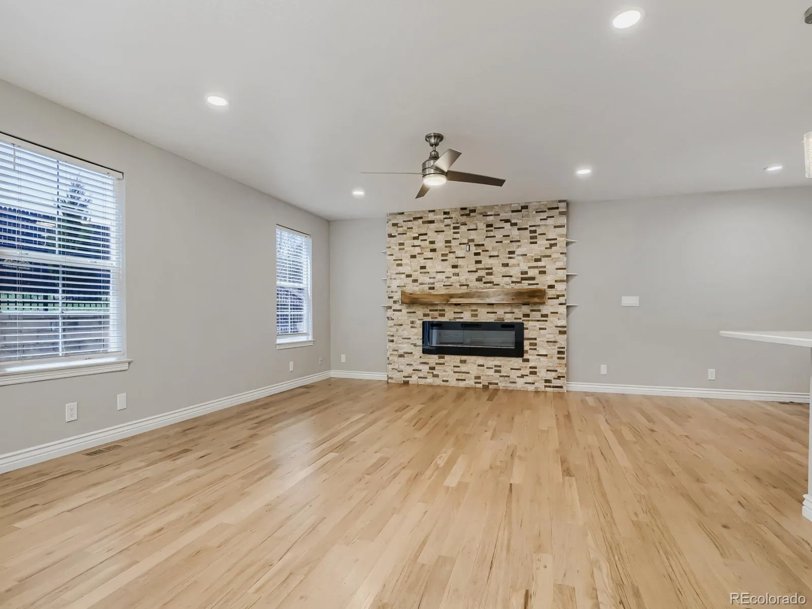 19740 E Idaho Avenue Aurora CO 80017 MLS #REC1588169 06042026140121 1600 4
