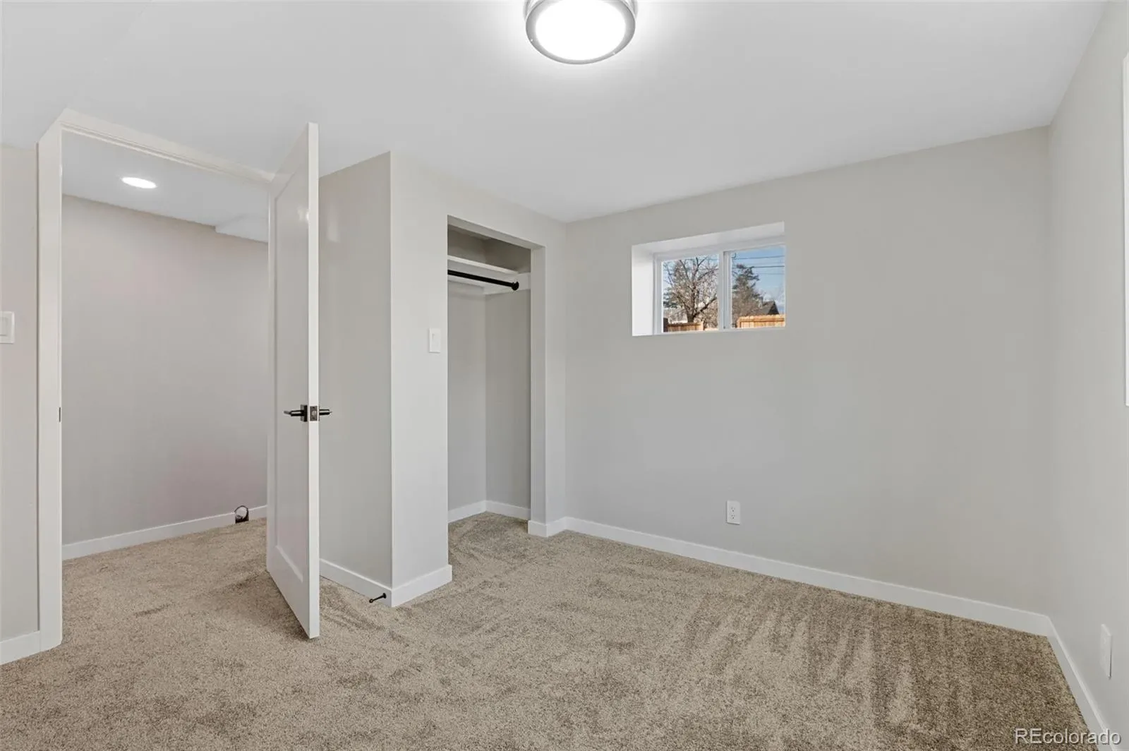 03272026004211 1600 27