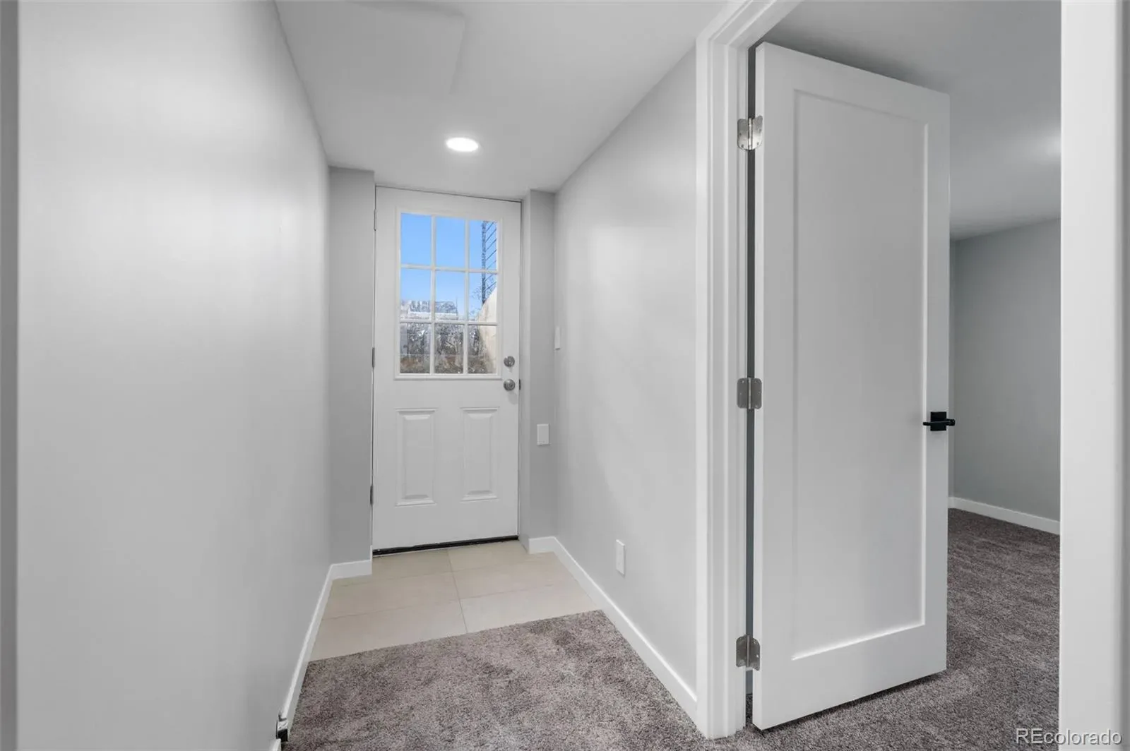 03272026004211 1600 32