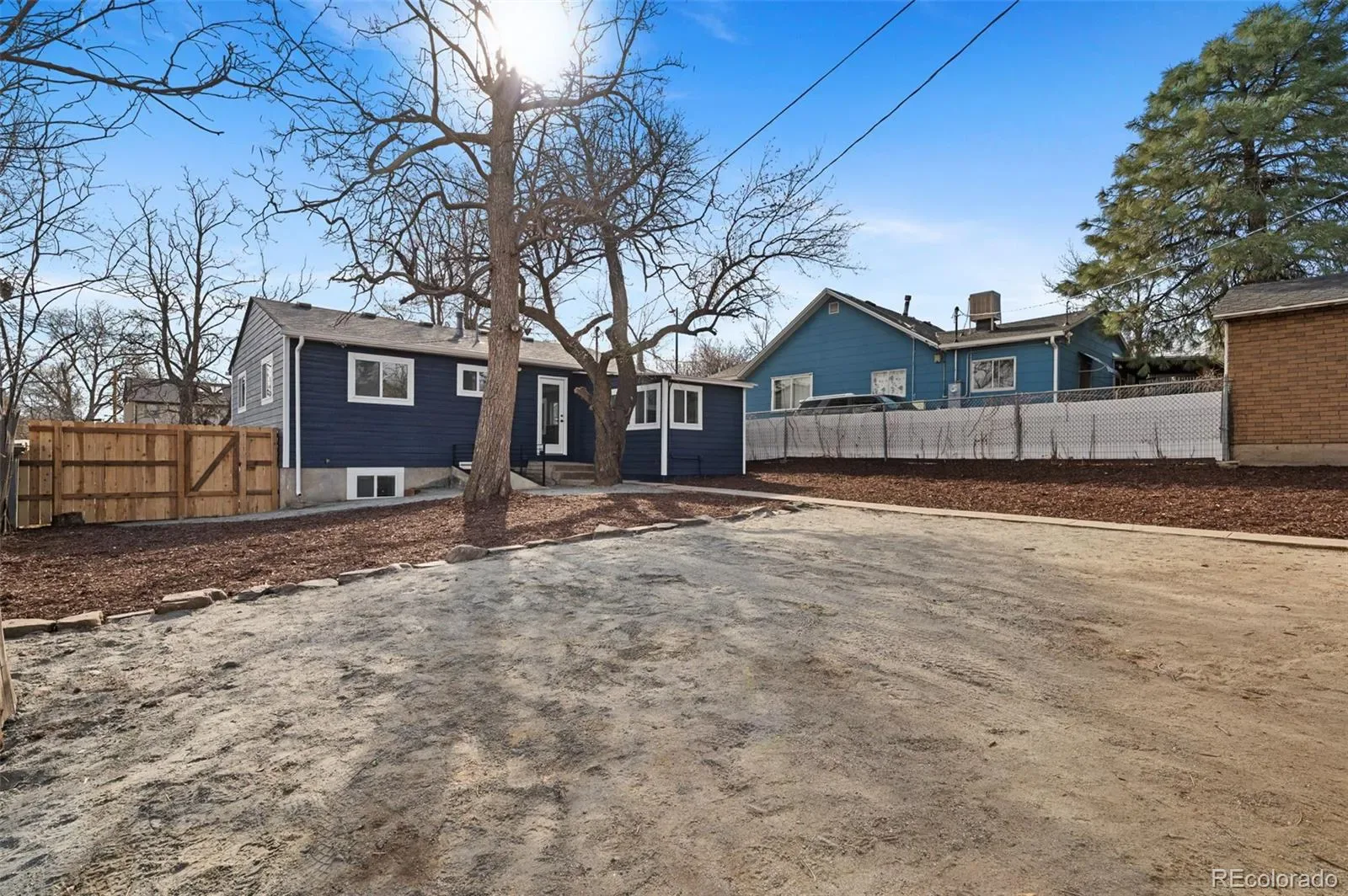 03272026004211 1600 35