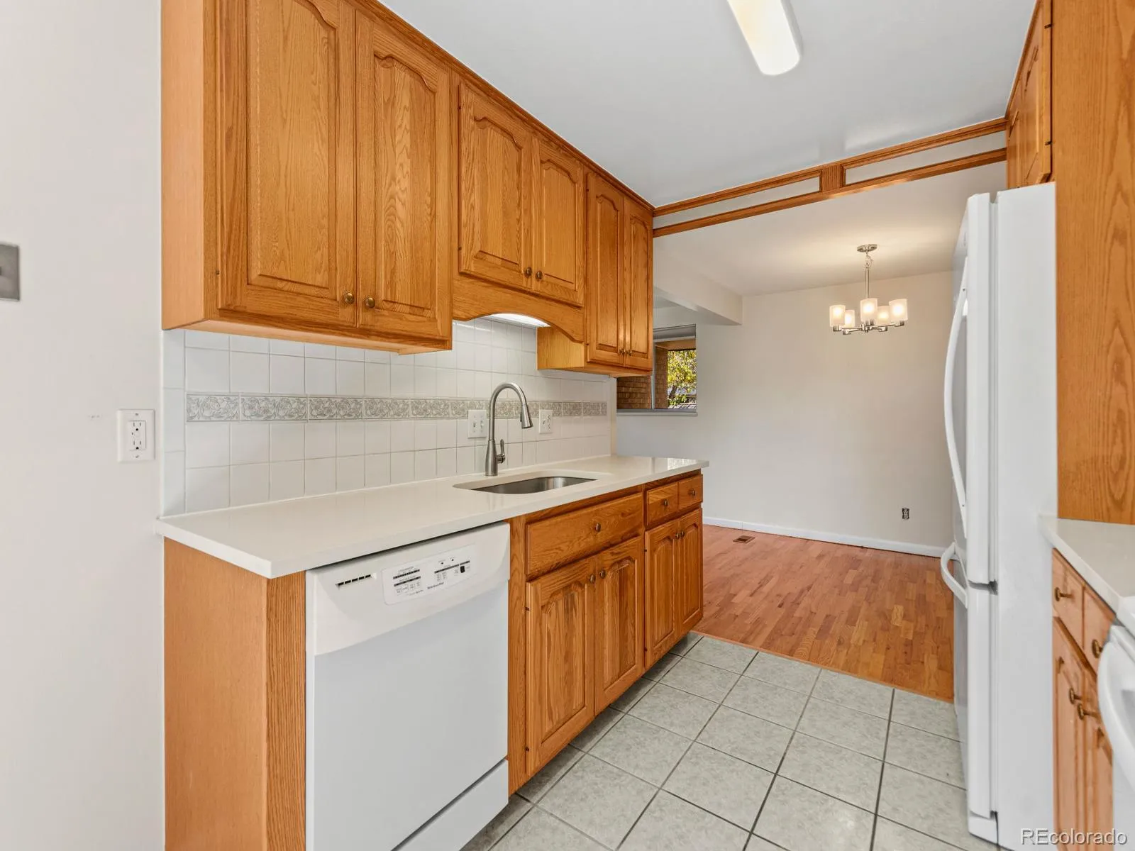 10560 W 23rd Place Lakewood CO 80215 MLS #REC1588584 05212026235017 1600 11