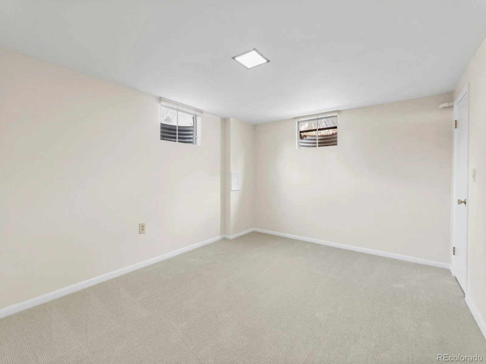 10560 W 23rd Place Lakewood CO 80215 MLS #REC1588584 05212026235017 1600 24