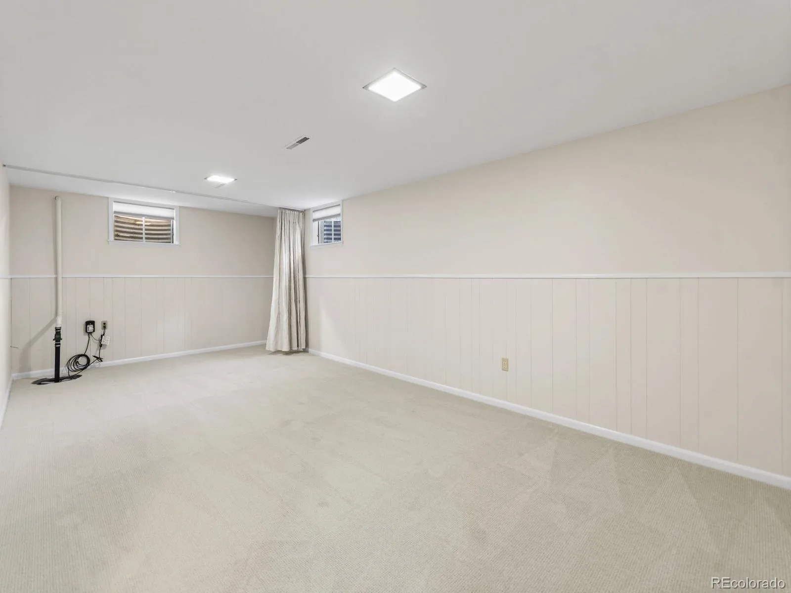 10560 W 23rd Place Lakewood CO 80215 MLS #REC1588584 05212026235017 1600 26