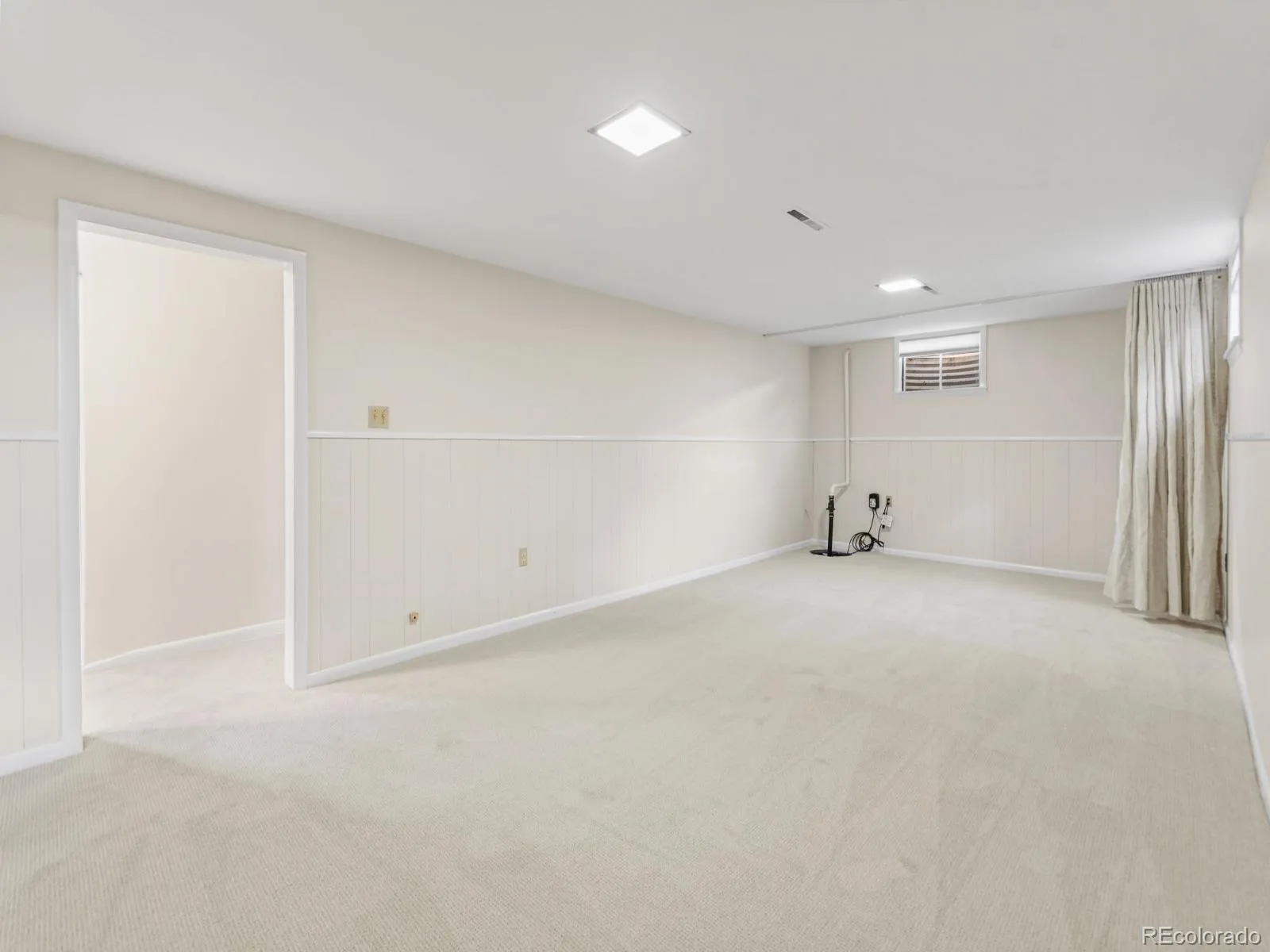 10560 W 23rd Place Lakewood CO 80215 MLS #REC1588584 05212026235017 1600 27