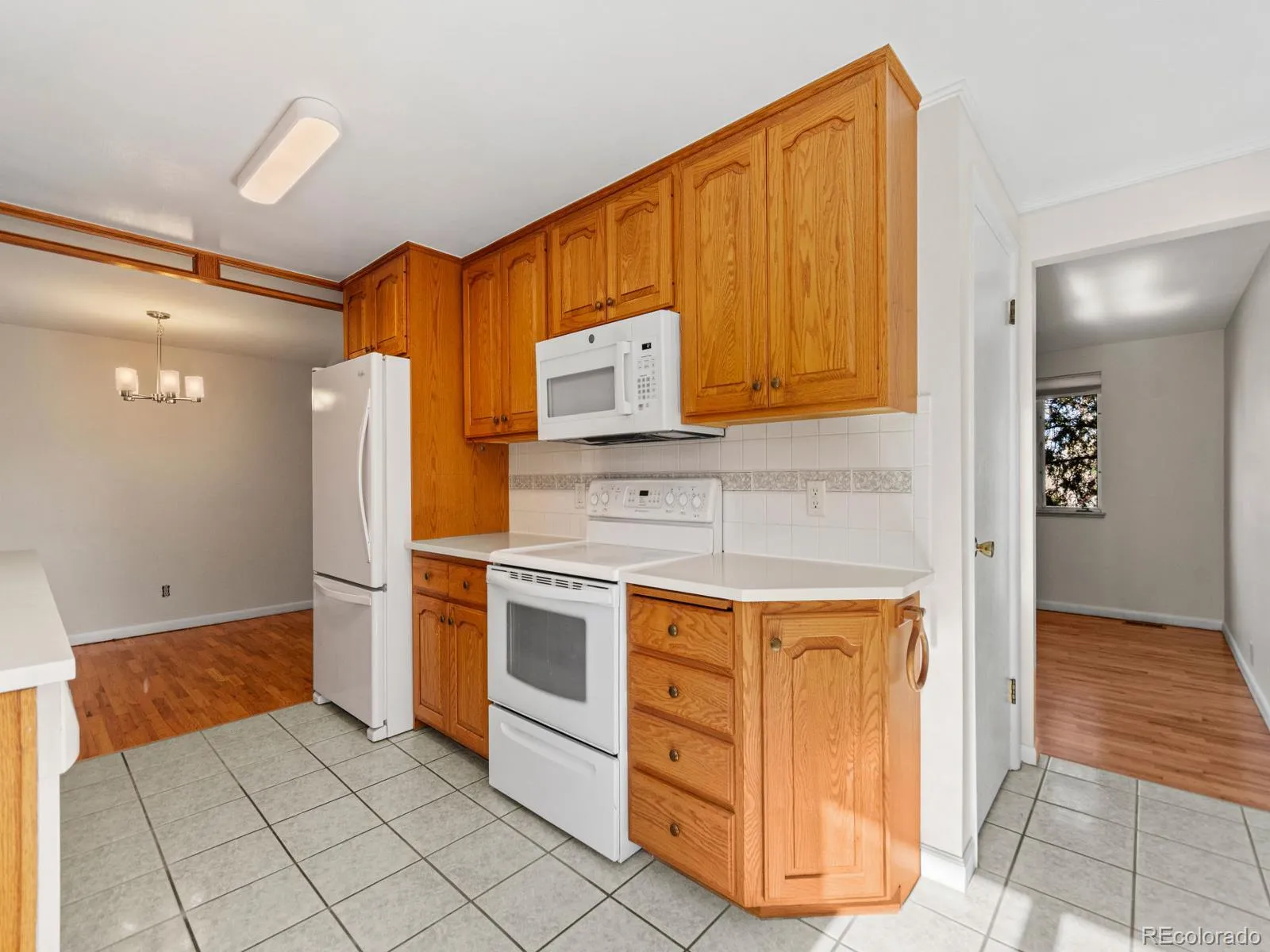 10560 W 23rd Place Lakewood CO 80215 MLS #REC1588584 05212026235017 1600 9