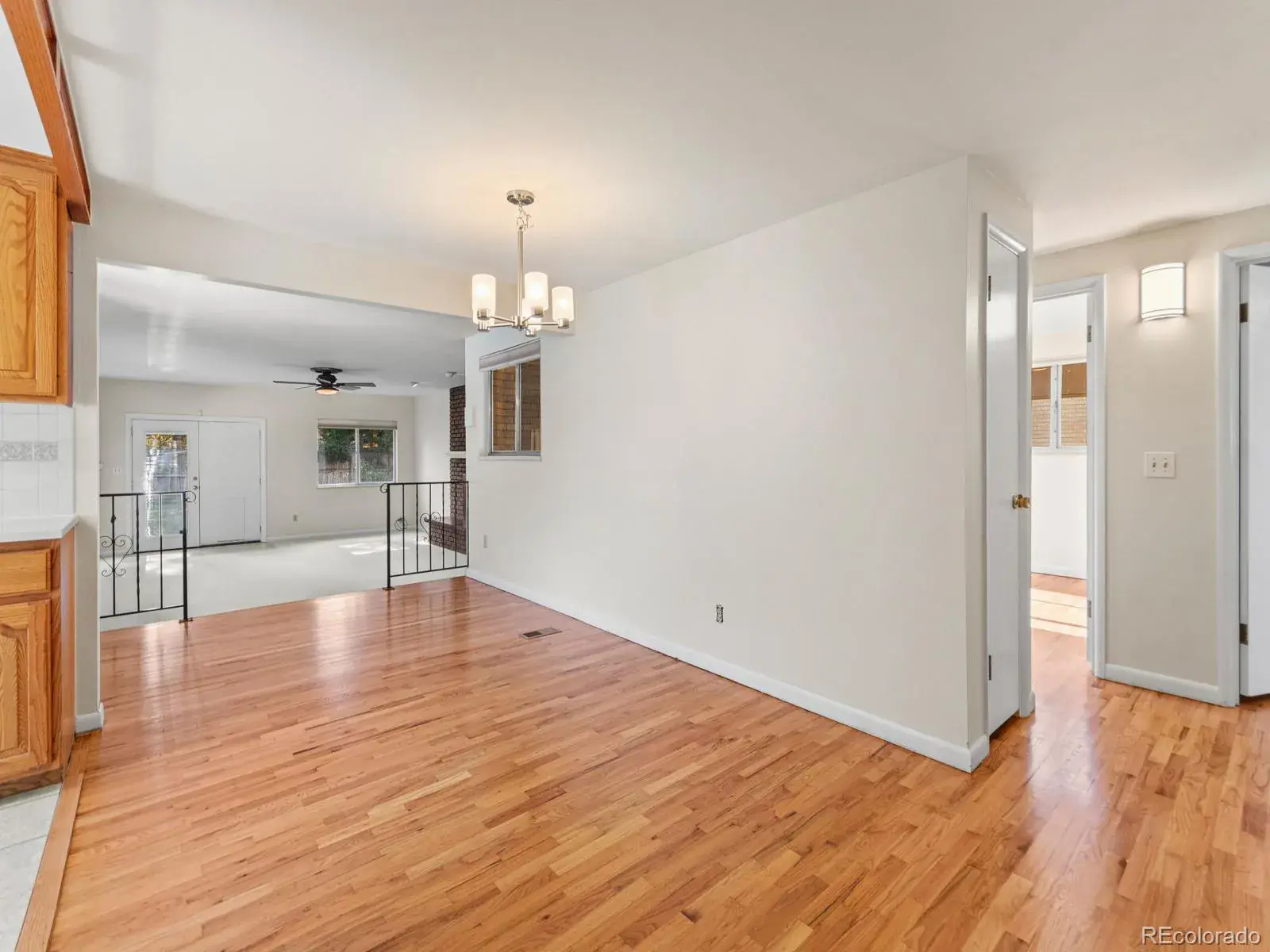 12052025012548 1600 4