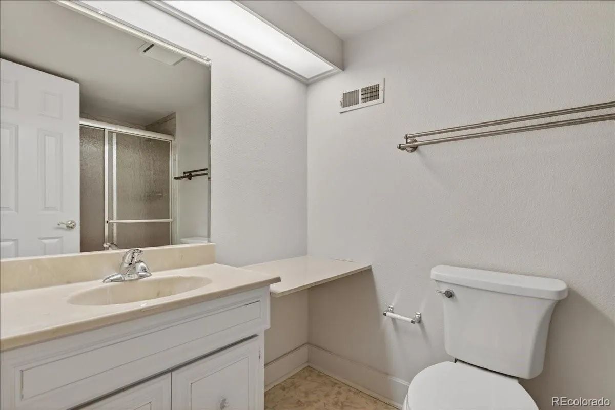8017 E Geddes Avenue Centennial CO 80112 MLS #REC1589190 05152026193726 1200 25