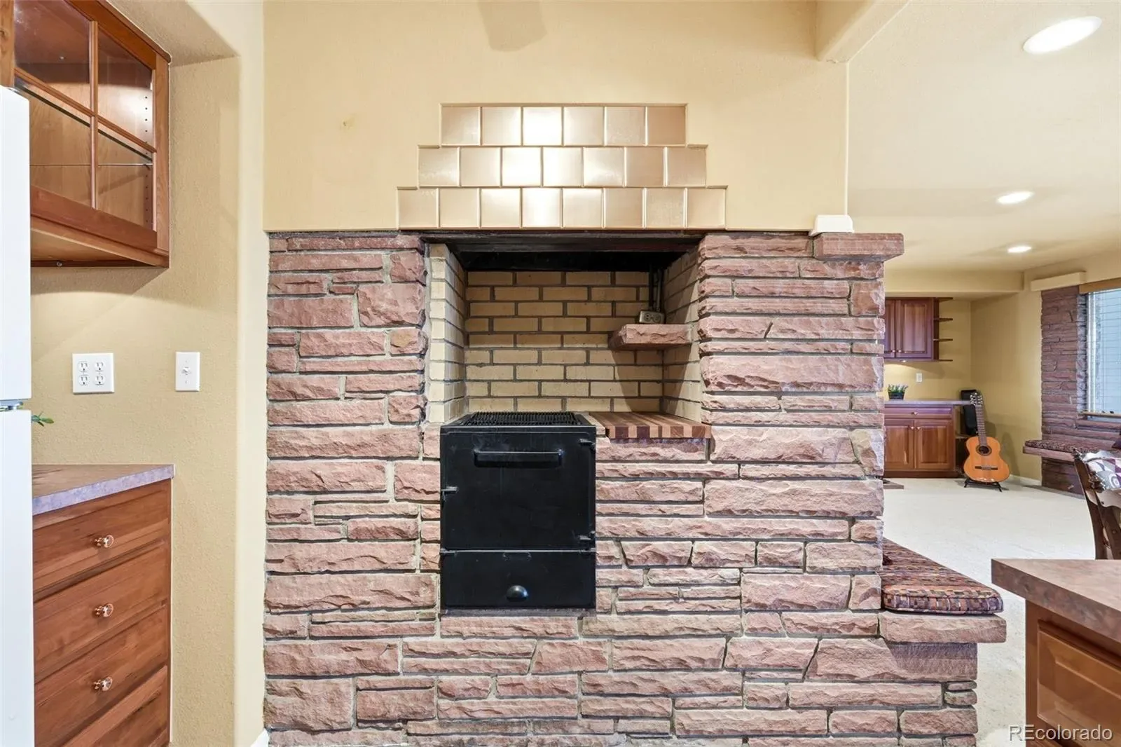 03202026165744 1600 24