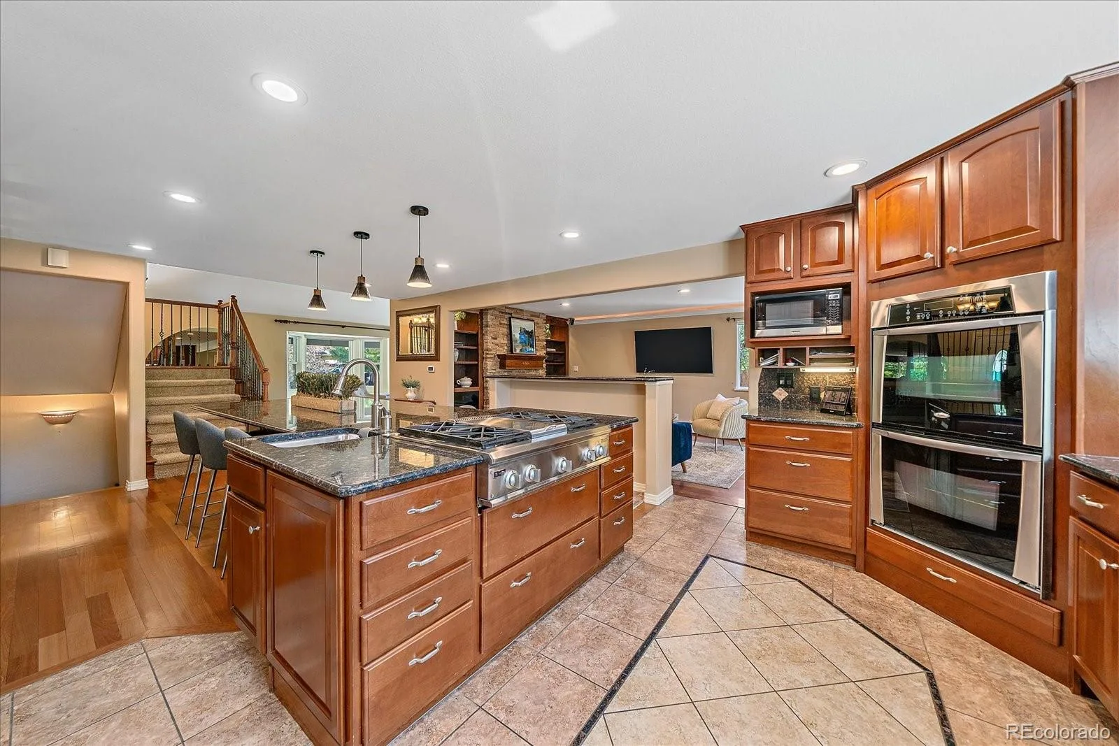 9700 W 76th Place Arvada CO 80005 MLS #REC1594167 06142026140717 1600 13
