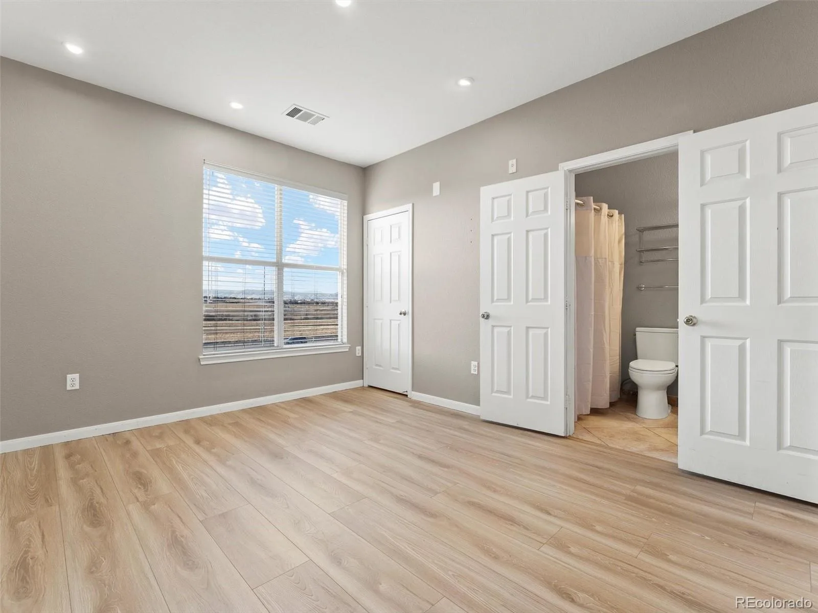 6017 Castlegate Drive #F36 Castle Rock CO 80108 | MLS #REC1594450 08072026000633 1600 16