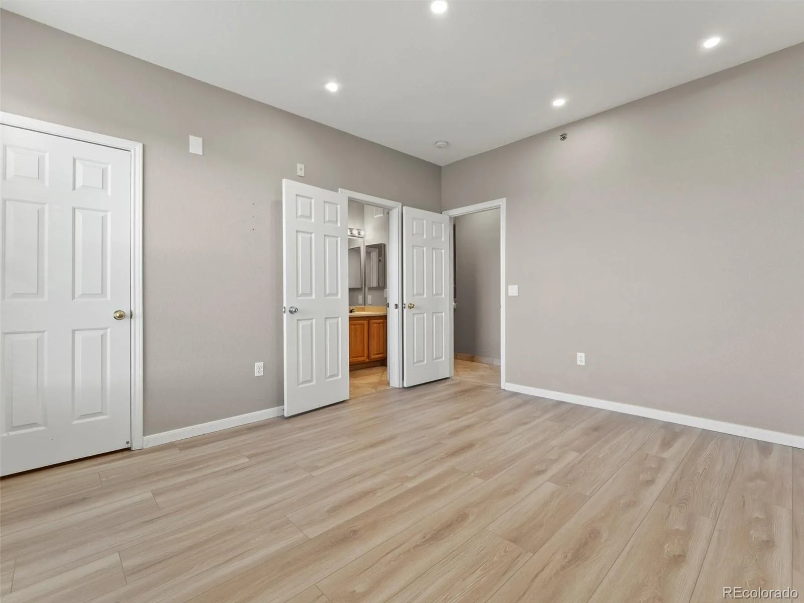 6017 Castlegate Drive #F36 Castle Rock CO 80108 | MLS #REC1594450 08072026000633 1600 17