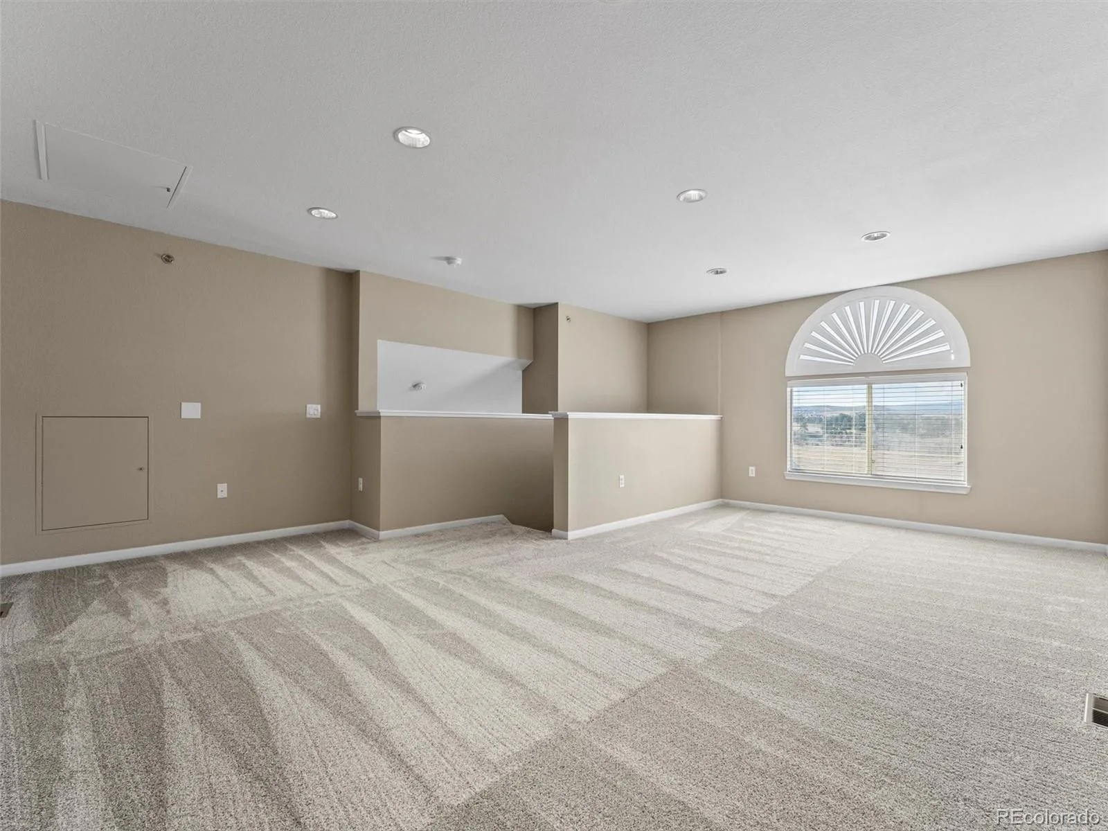 6017 Castlegate Drive #F36 Castle Rock CO 80108 | MLS #REC1594450 08072026000633 1600 20