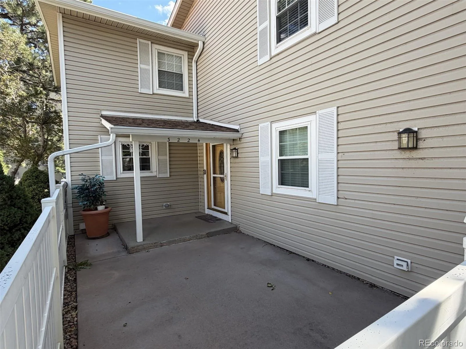 3224 S Heather Gardens Way Aurora CO 80014 | MLS #REC1595843 10052026205840 1600 1