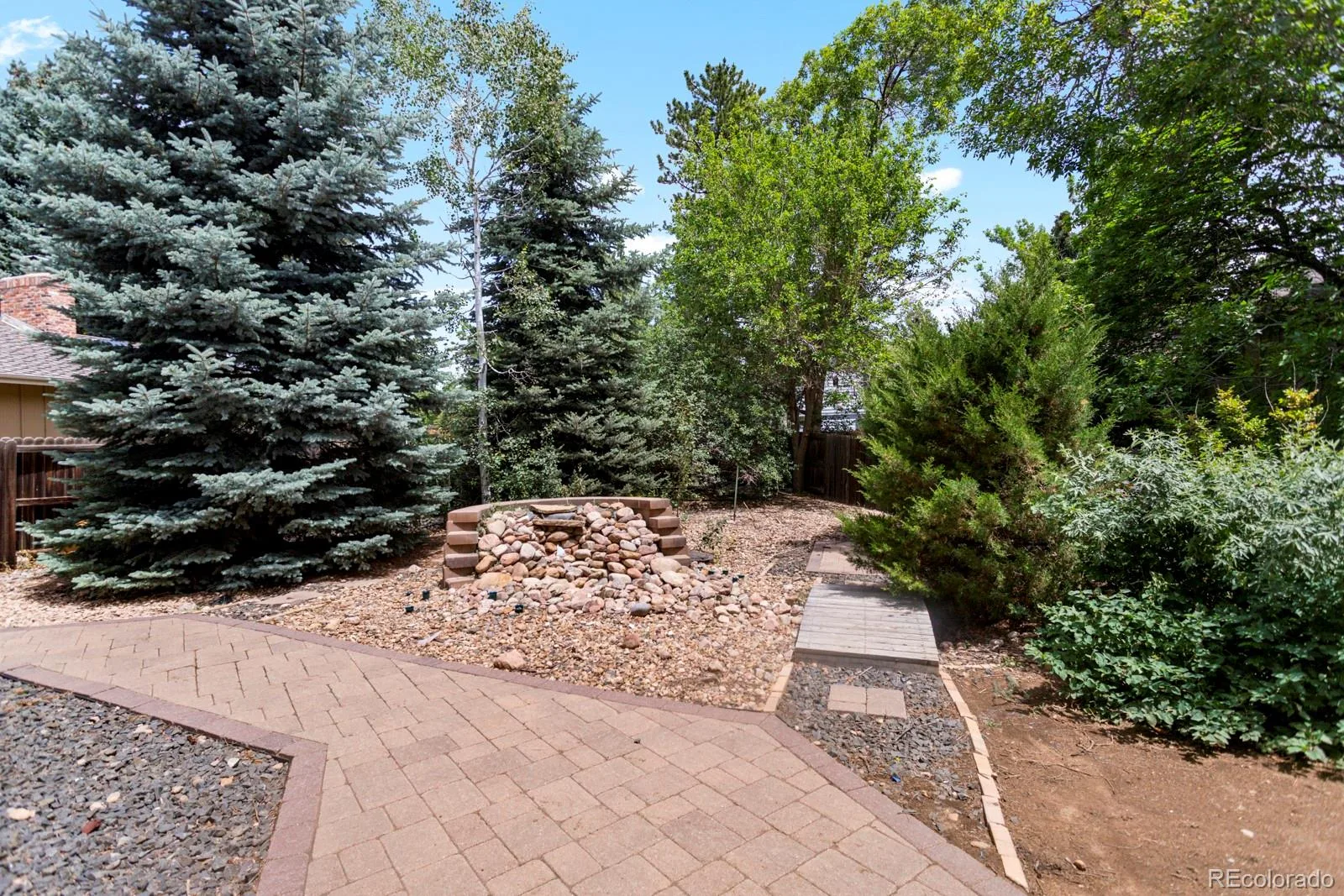 8160 Flower Circle Arvada CO 80005 MLS #REC1596727 06112026170643 1600 38