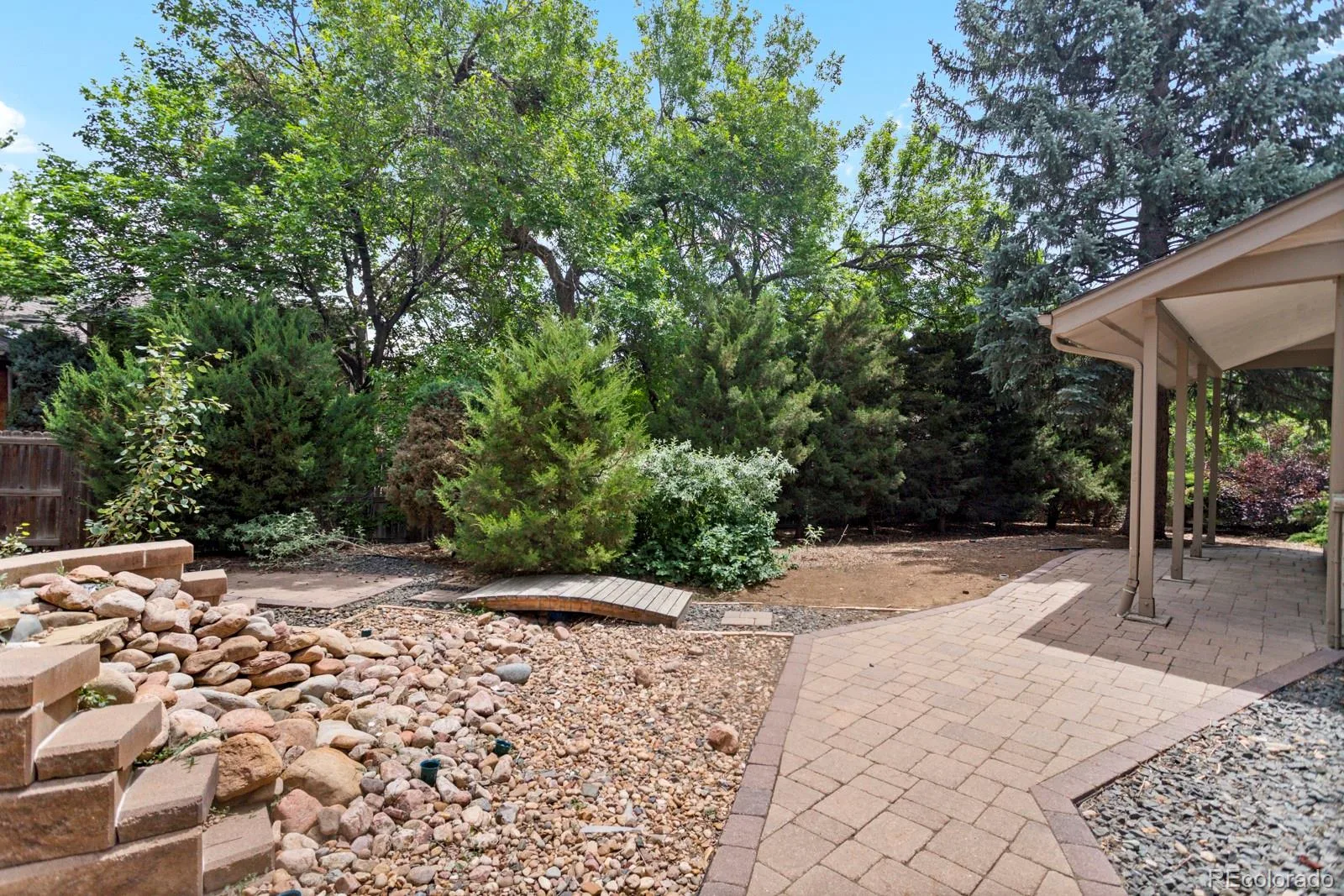 8160 Flower Circle Arvada CO 80005 MLS #REC1596727 06112026170643 1600 39