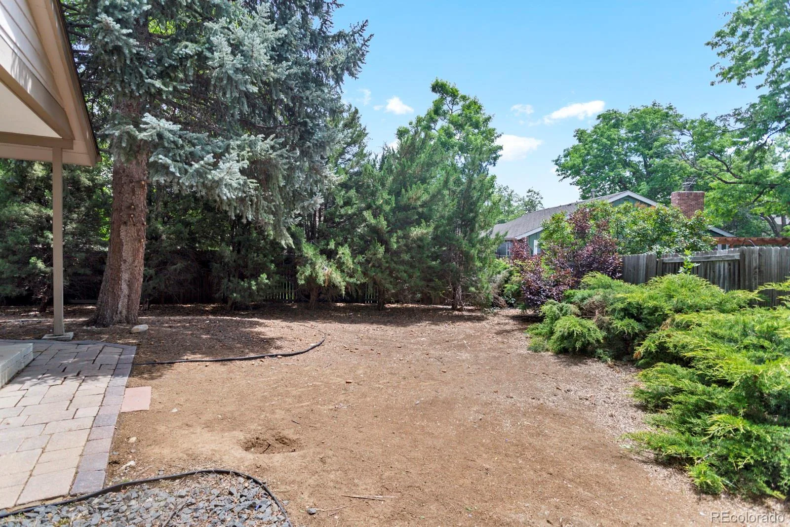 8160 Flower Circle Arvada CO 80005 MLS #REC1596727 06112026170643 1600 43
