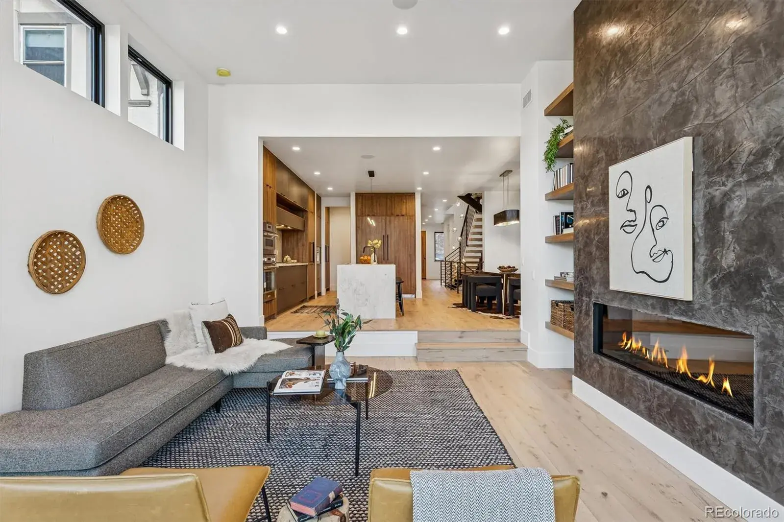 03052026220444 1600 17