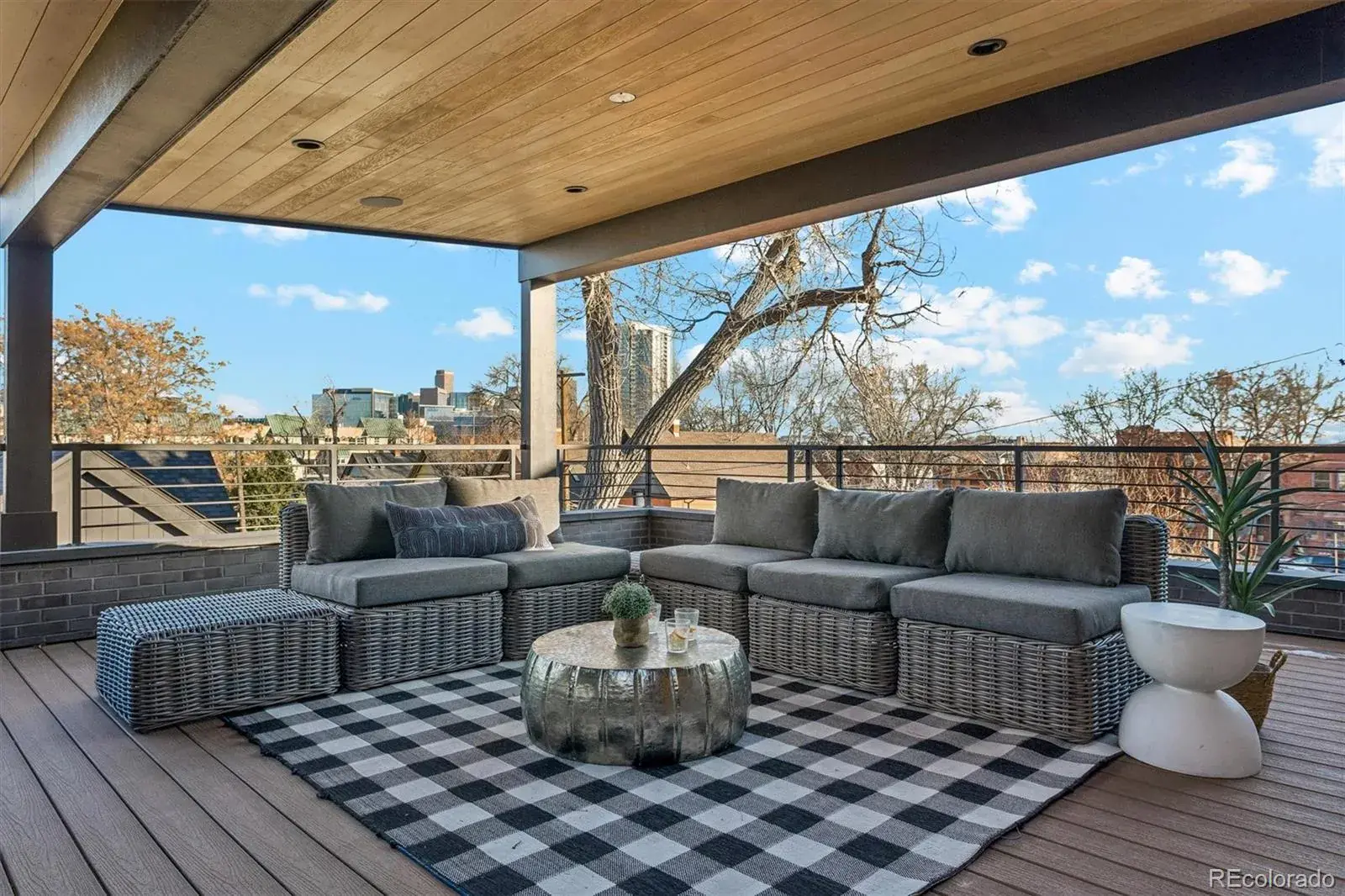 03052026220444 1600 2