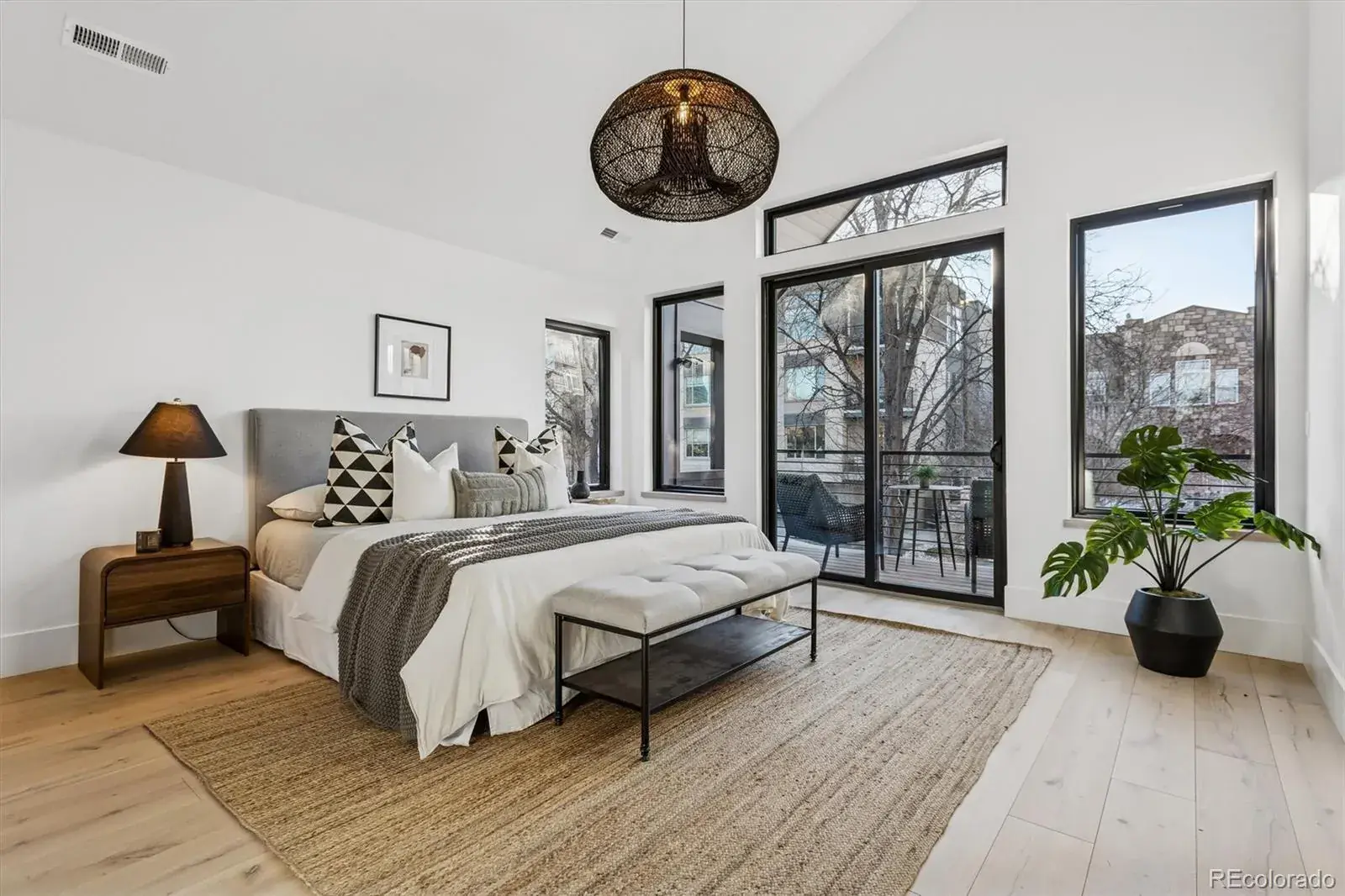 03052026220444 1600 23