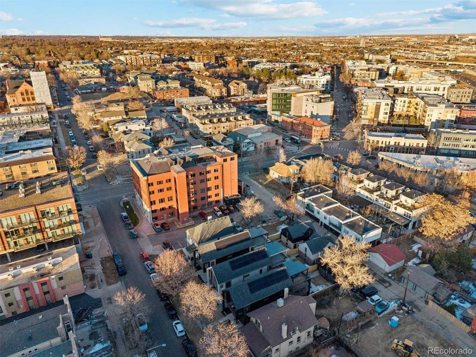 03052026220444 1600 48