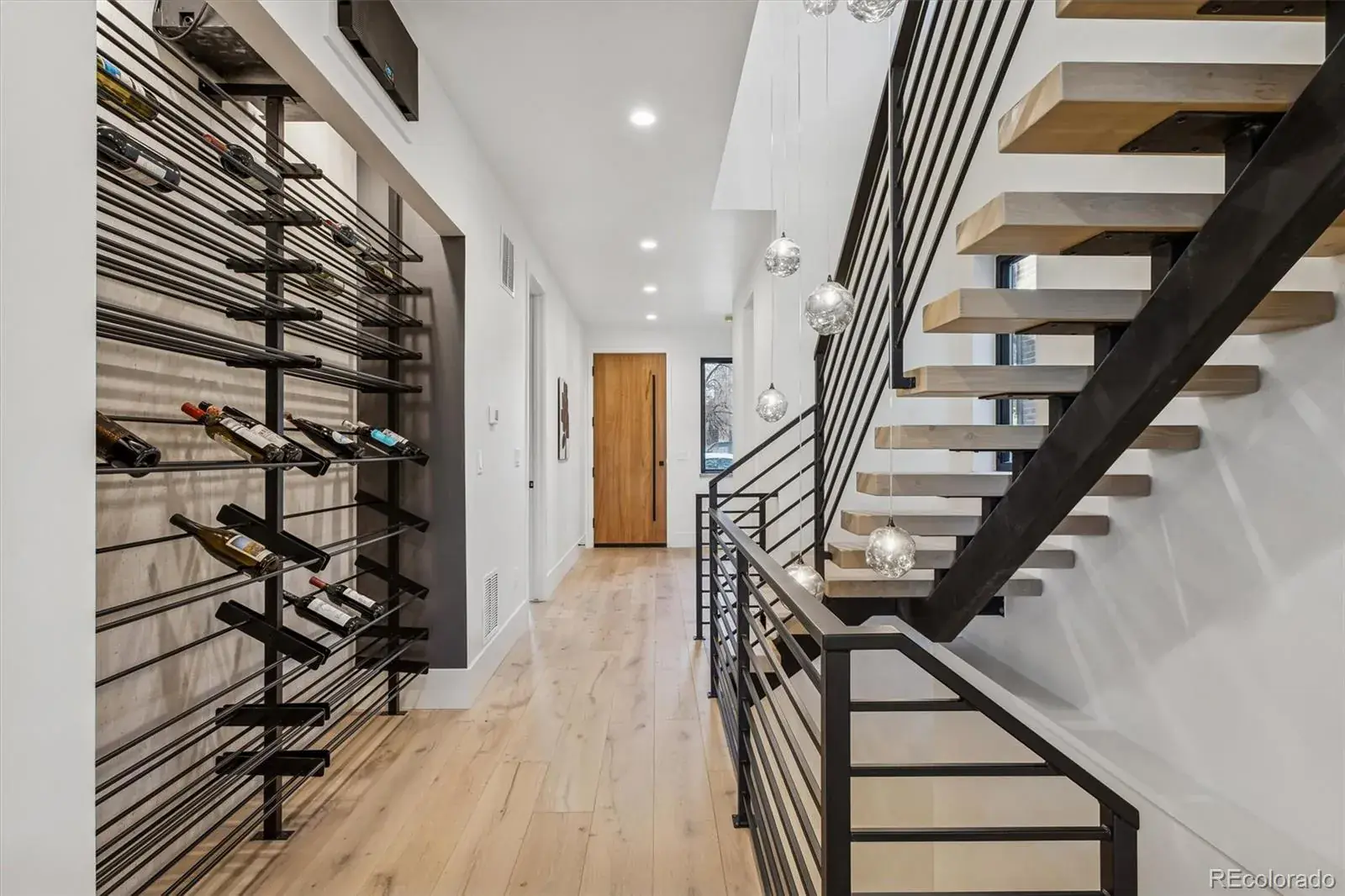 03052026220444 1600 7