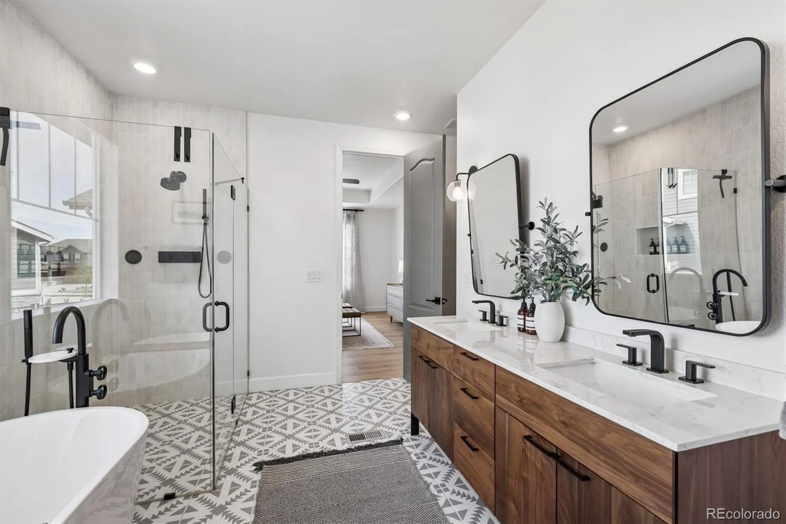 28017 E Nichols Place Aurora CO 80016 MLS #REC1599479 05182026190929 1600 20