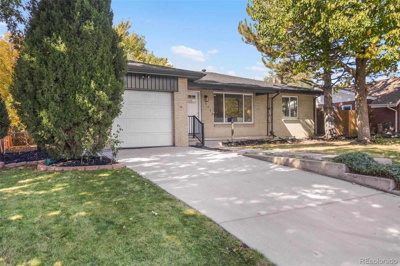 1115 S Harlan Street Lakewood CO 80232 MLS #REC1602086 06202026061736 1600 35