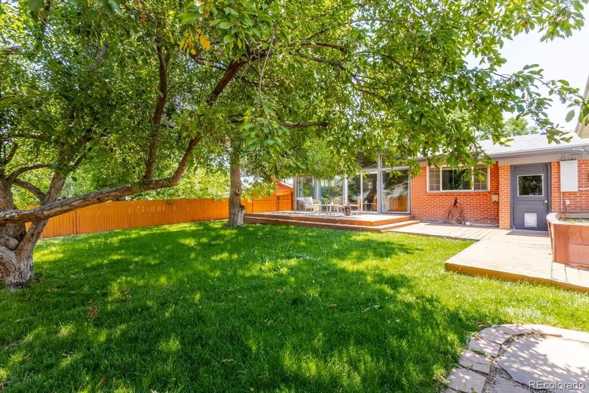660 Poppy Way Broomfield CO 80020 MLS #REC1603794 07022026023301 1200 32