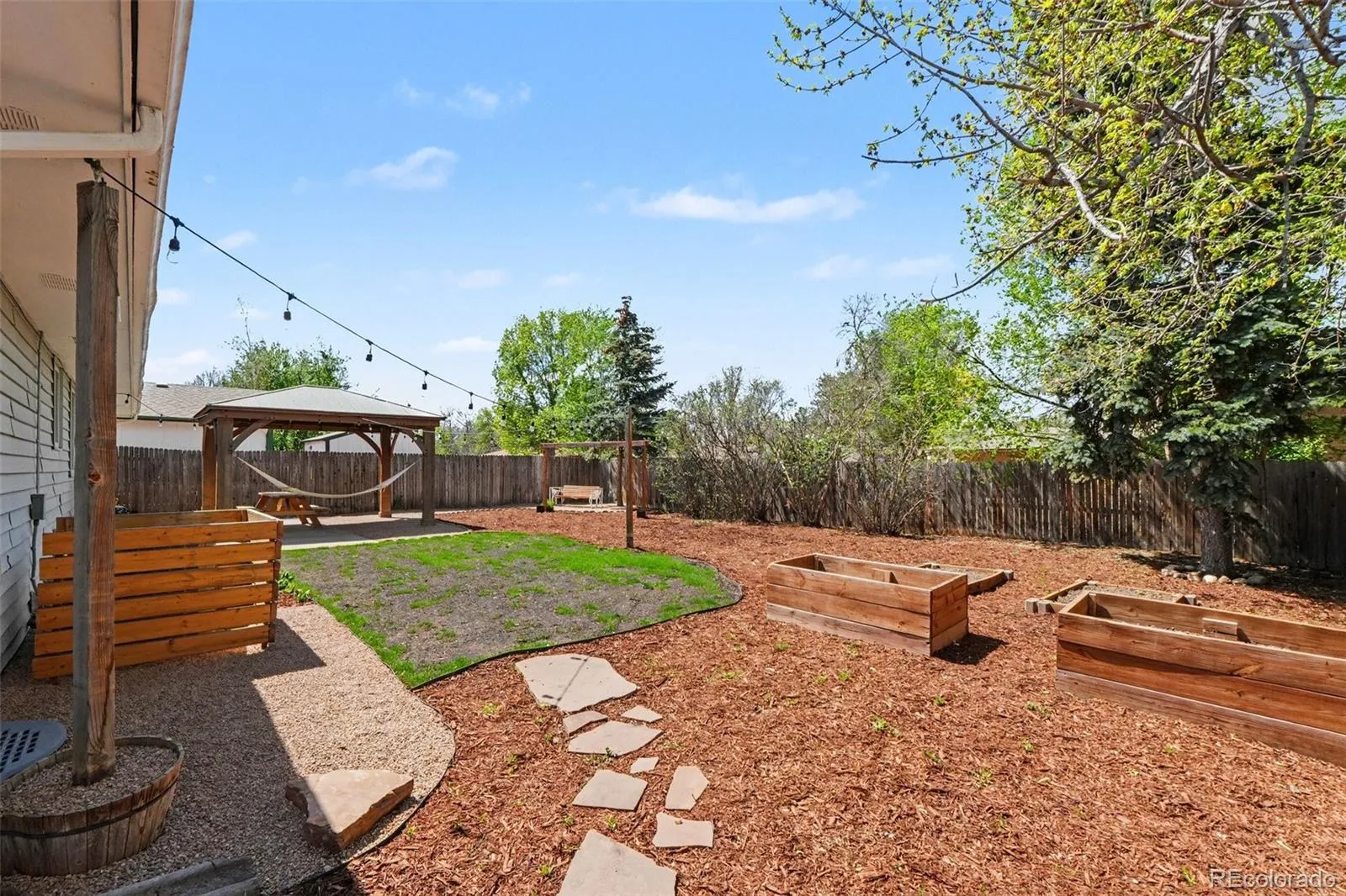 531 Alpine Street Longmont CO 80504 MLS #REC1604315 05062026213643 1600 23