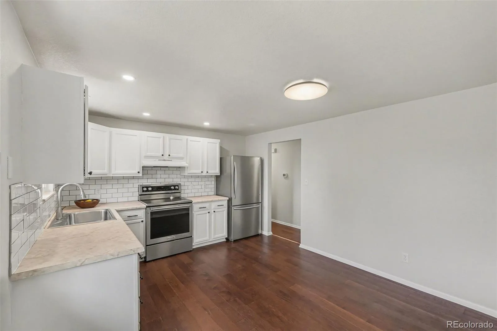 531 Alpine Street Longmont CO 80504 MLS #REC1604315 05062026213643 1600 3