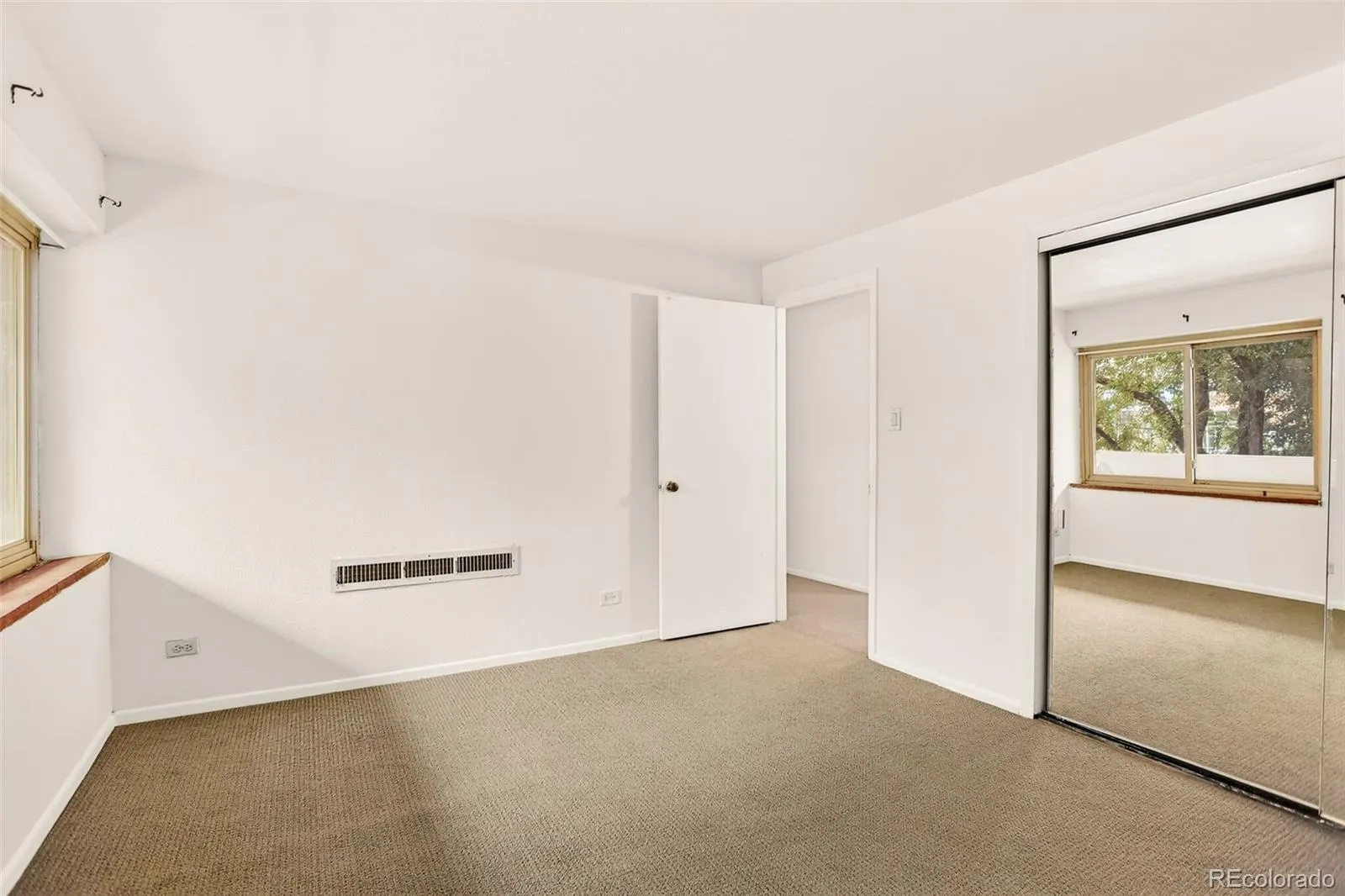 1366 Garfield Street #206 Denver CO 80206 MLS #REC1605407 05062026230850 1600 21