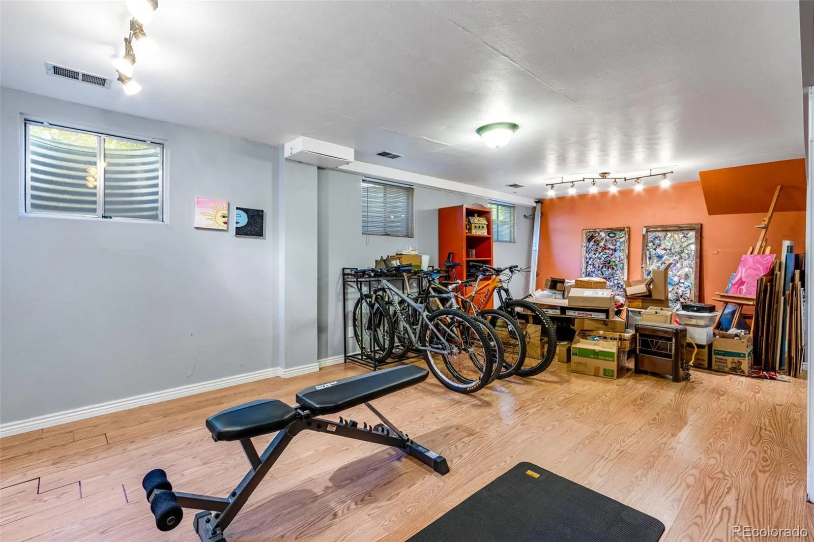 12841 W Warren Avenue Lakewood CO 80228 | MLS #REC1605644 09262026005855 1600 21