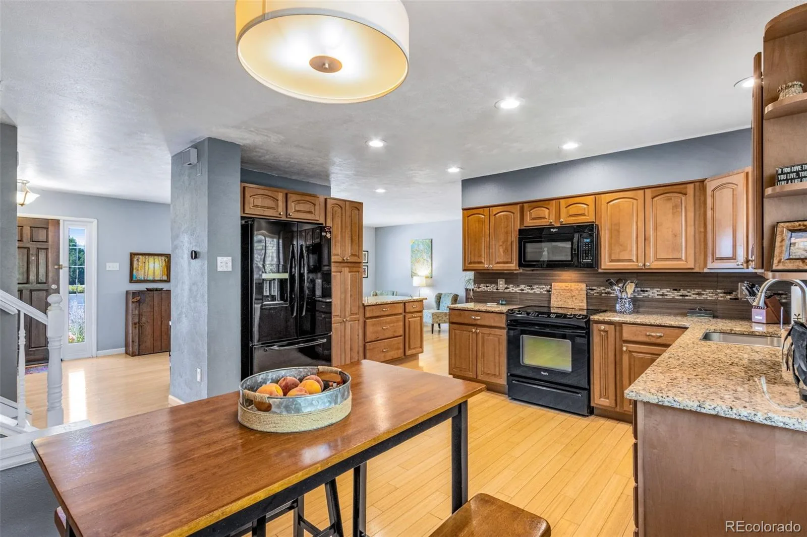 12841 W Warren Avenue Lakewood CO 80228 | MLS #REC1605644 09262026005855 1600 6