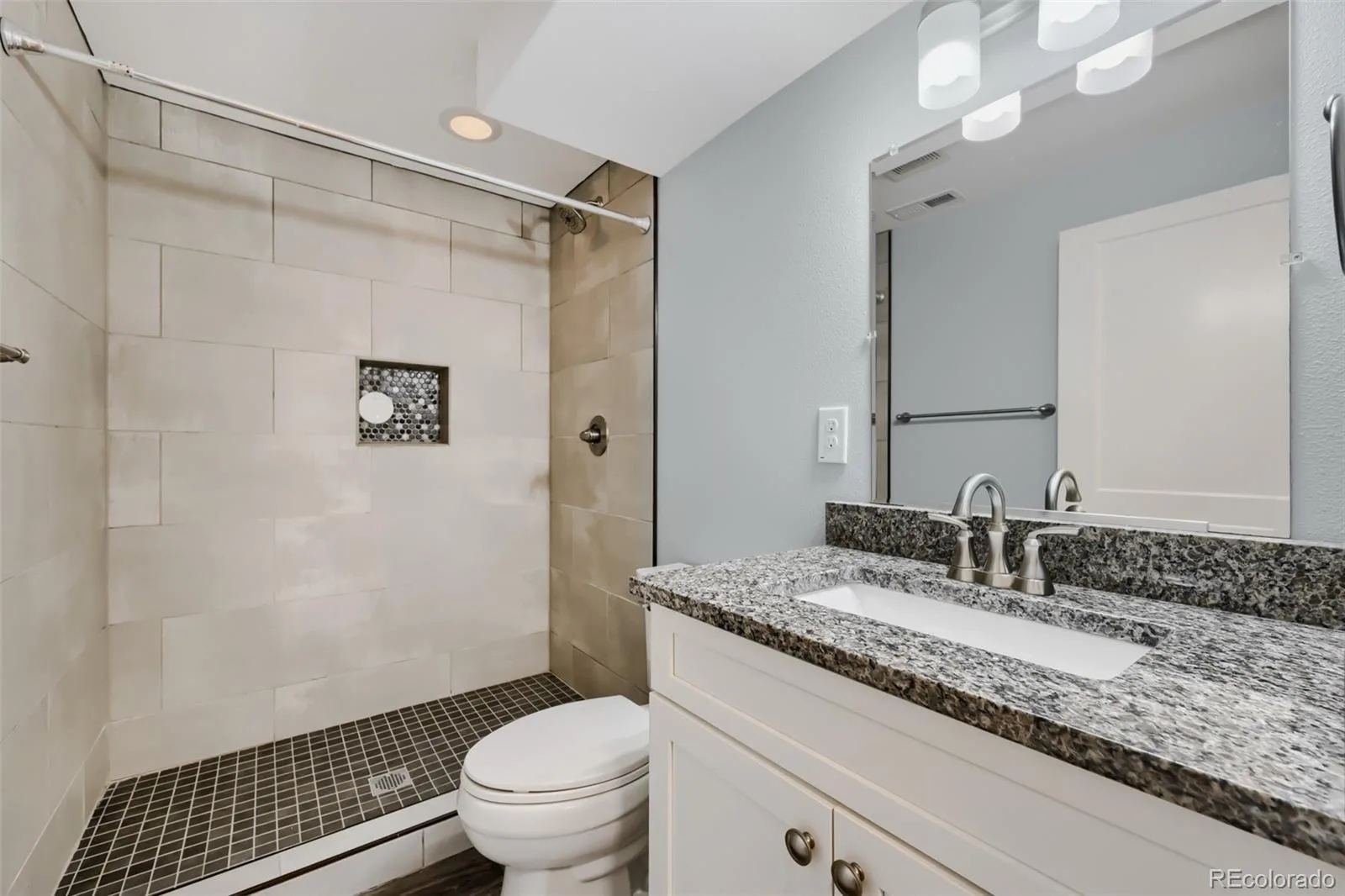 5456 W 66th Avenue Arvada CO 80003 | MLS #REC1606811 07302026165812 1600 19