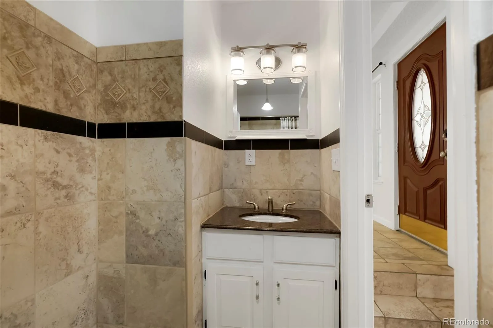 10694 E Asbury Avenue #118 Aurora CO 80014 MLS #REC1607492 06142026203840 1600 24